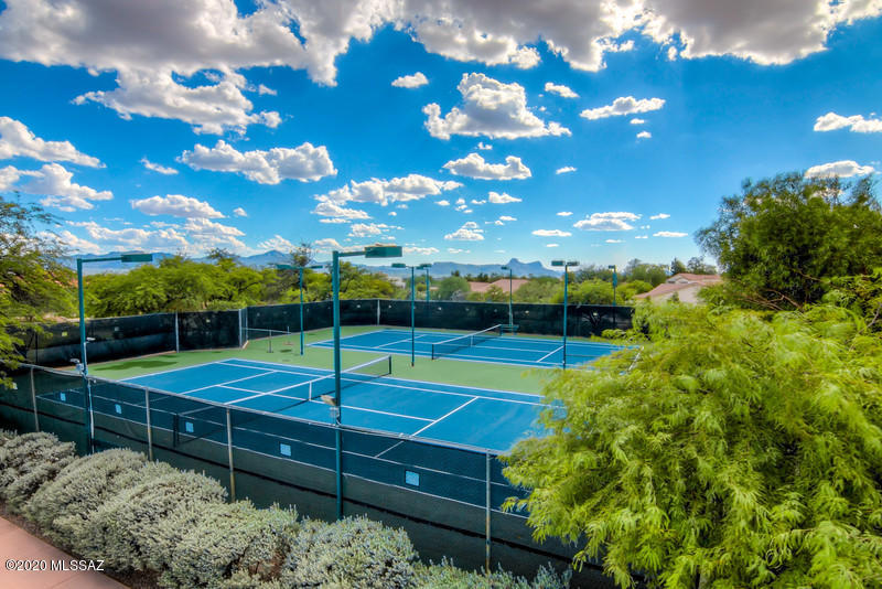 9820 N Western Sky Place