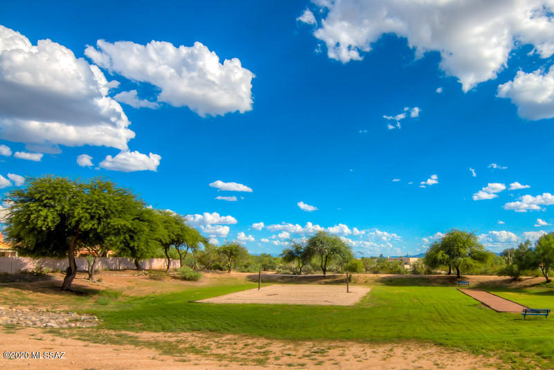 9820 N Western Sky Place