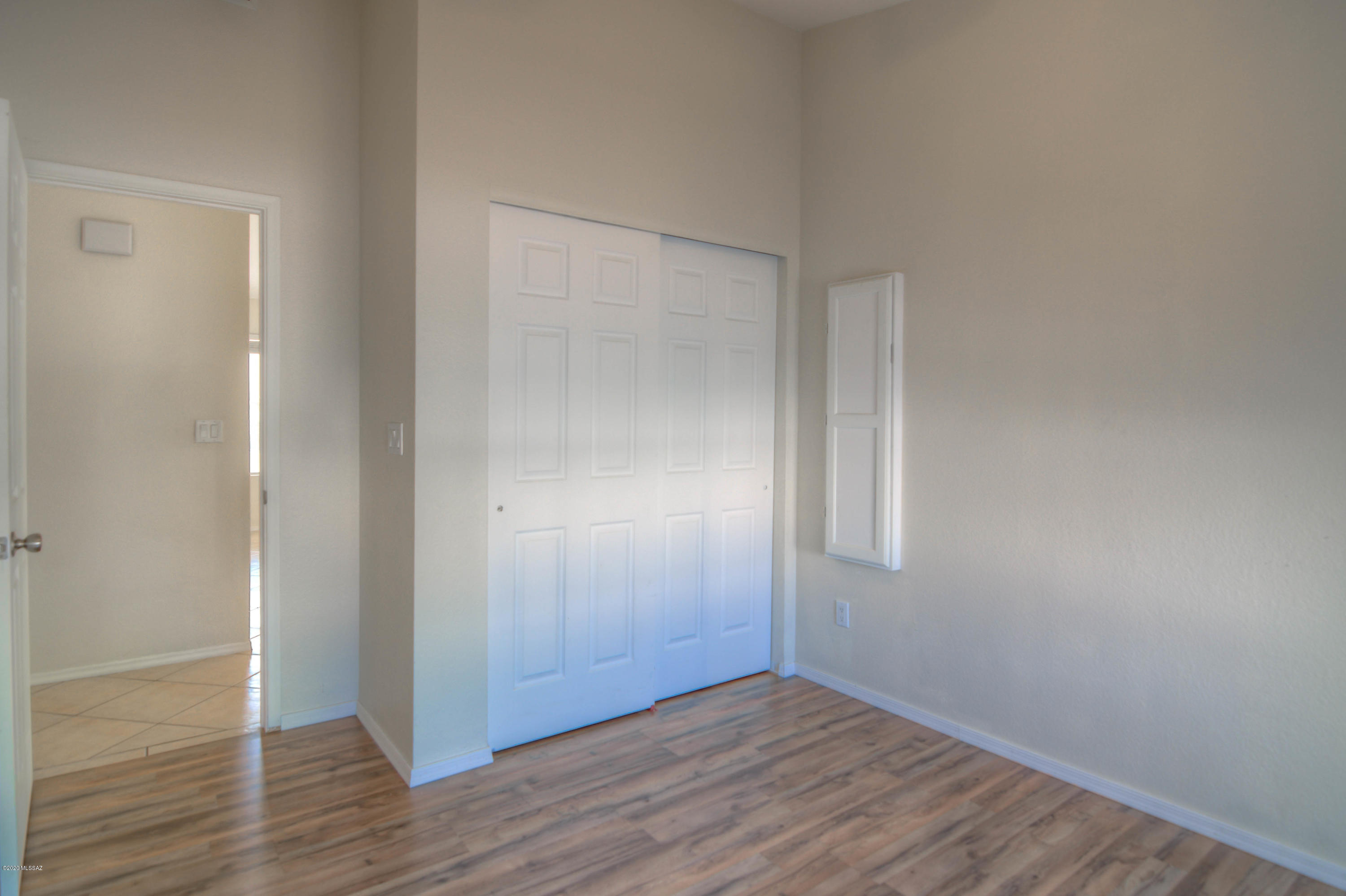 9820 N Western Sky Place