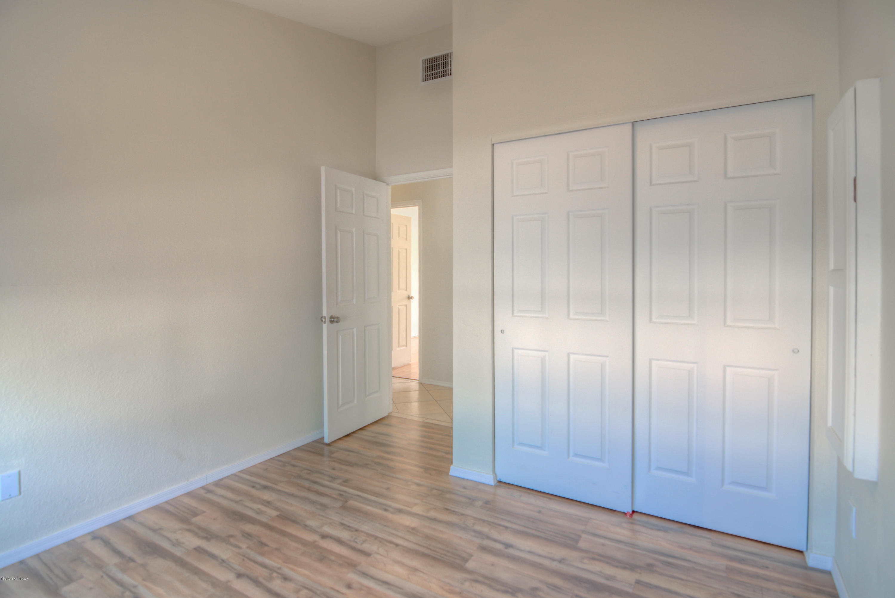 9820 N Western Sky Place