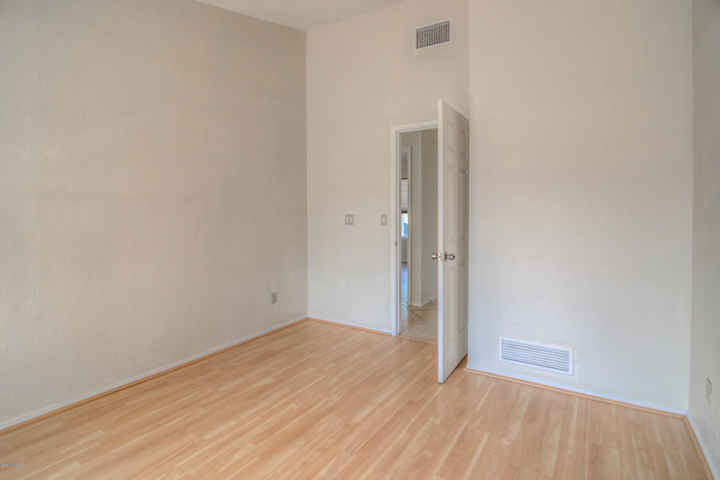 9820 N Western Sky Place