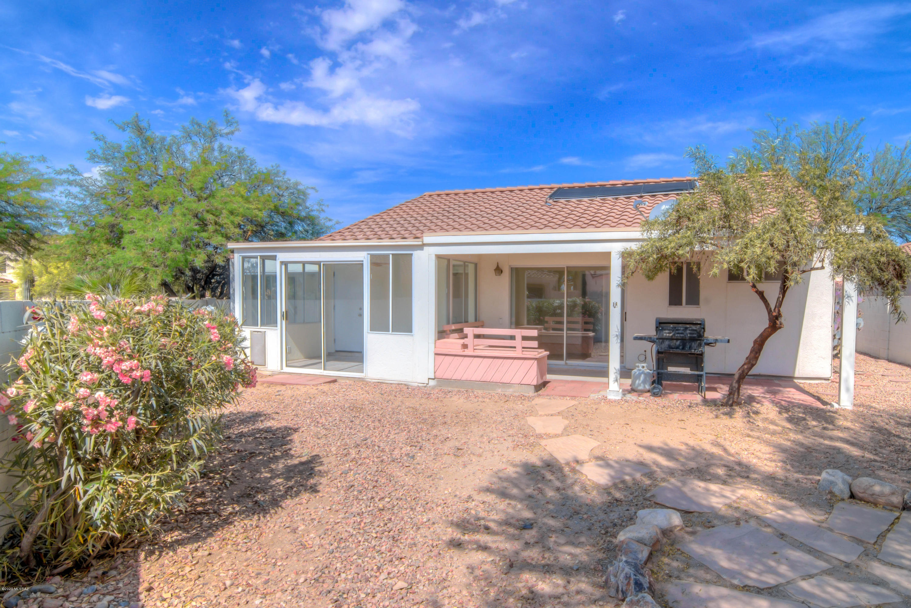 9820 N Western Sky Place