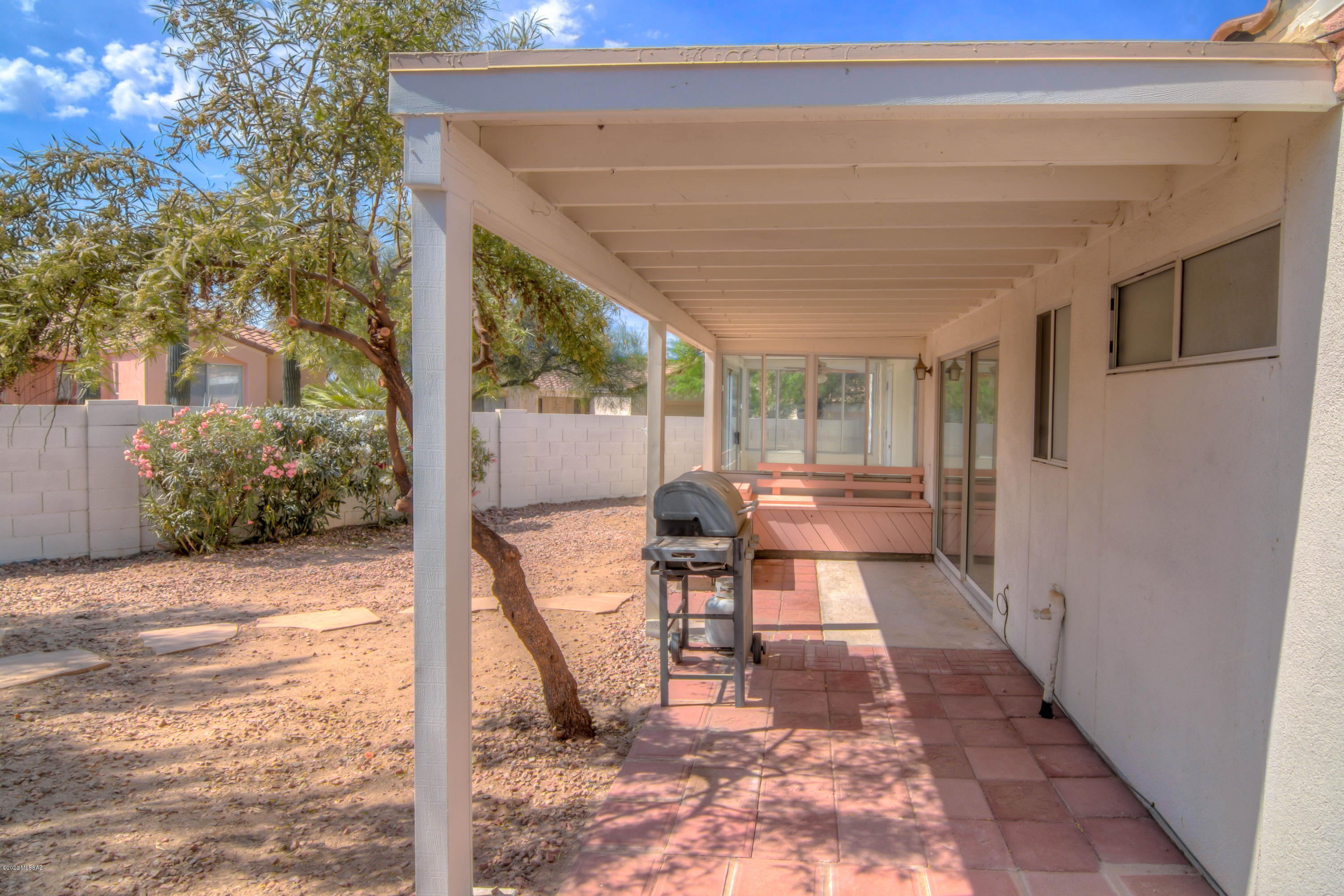 9820 N Western Sky Place