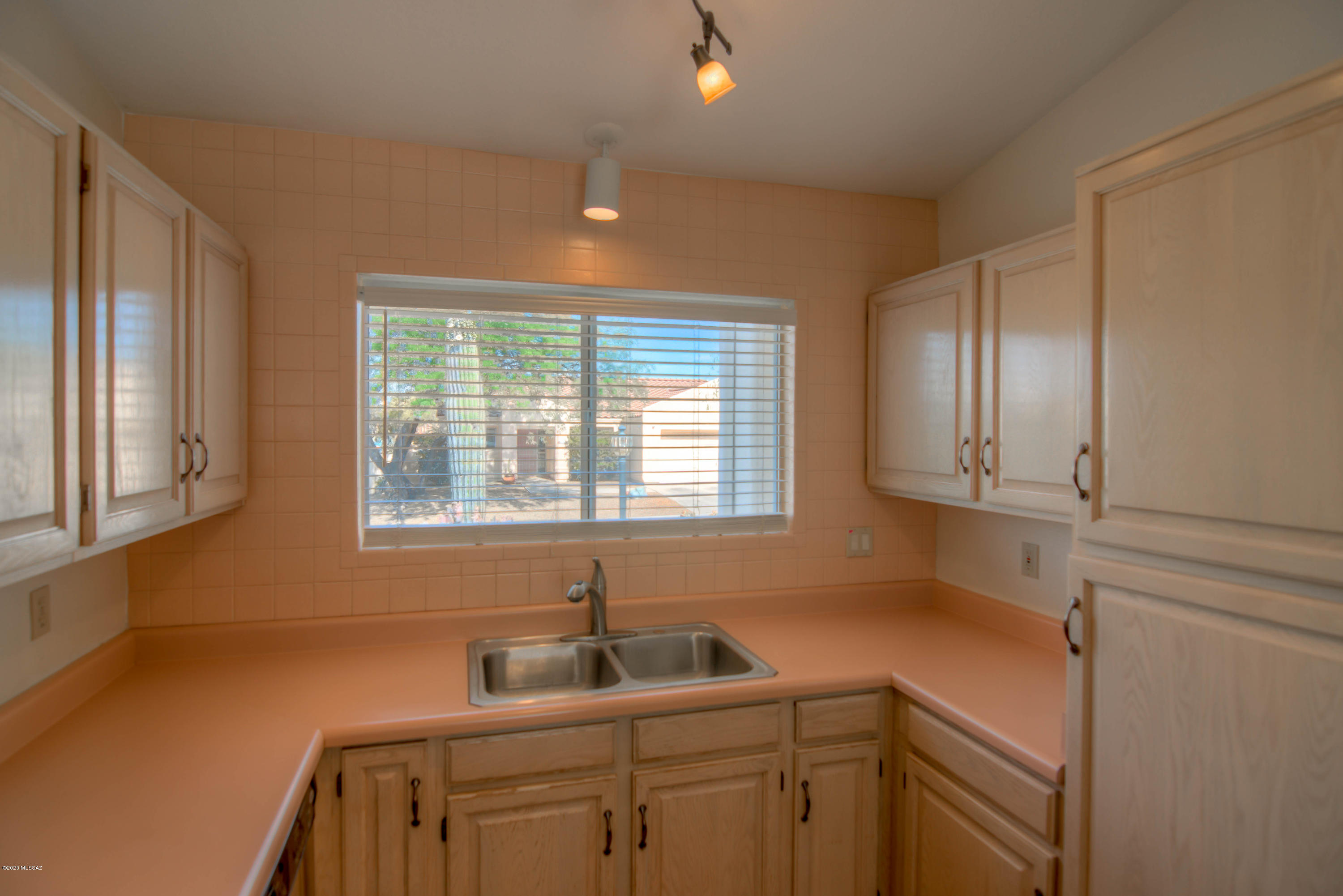 9820 N Western Sky Place