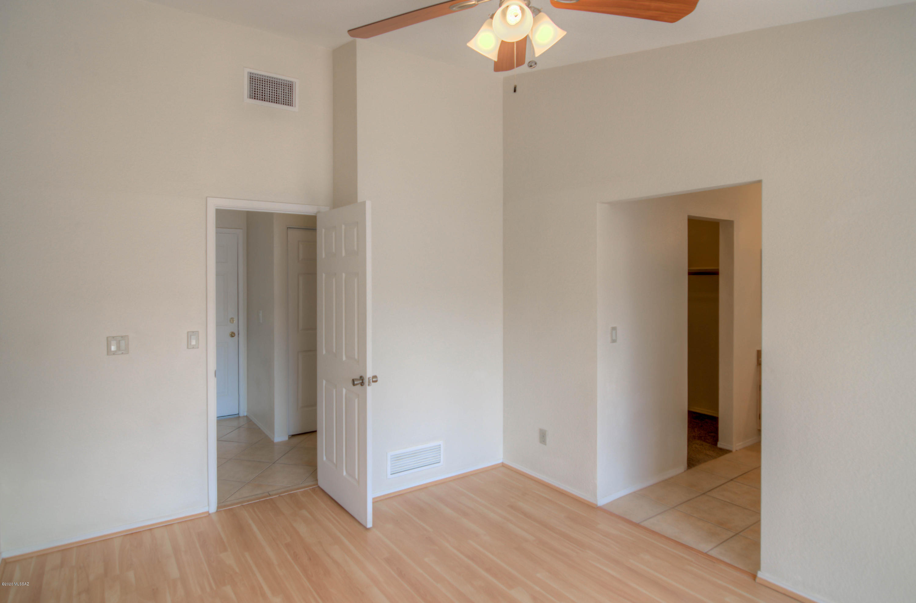 9820 N Western Sky Place