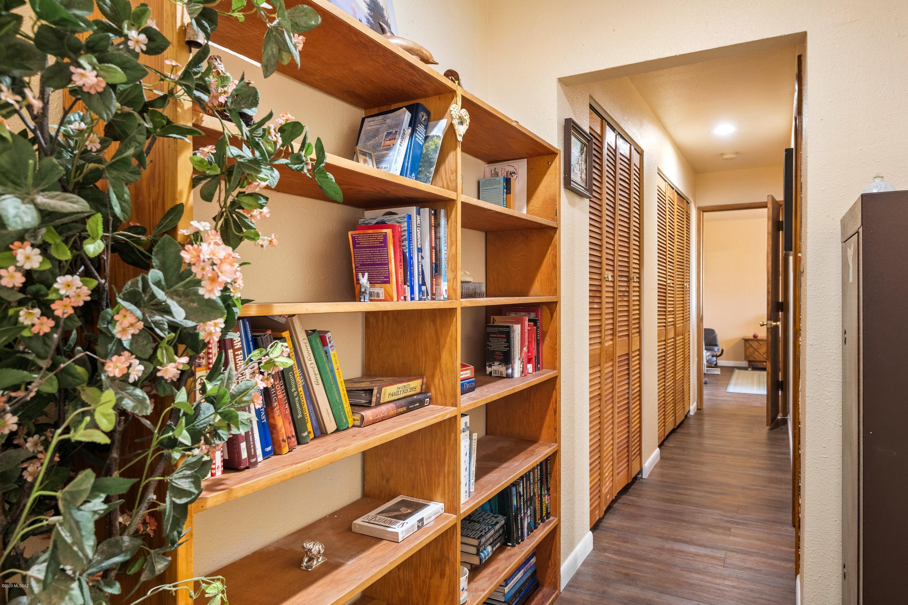 7775 N Sandario Road