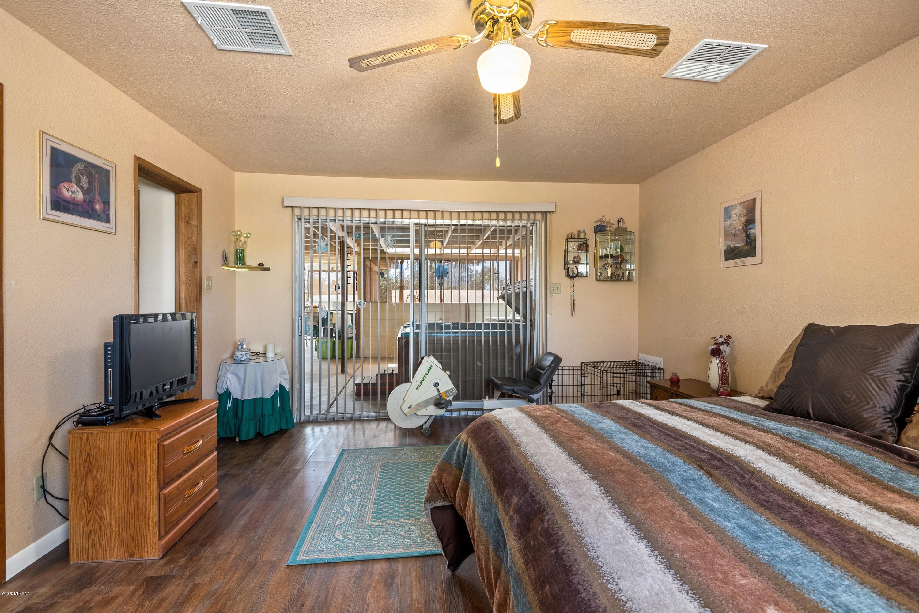 7775 N Sandario Road