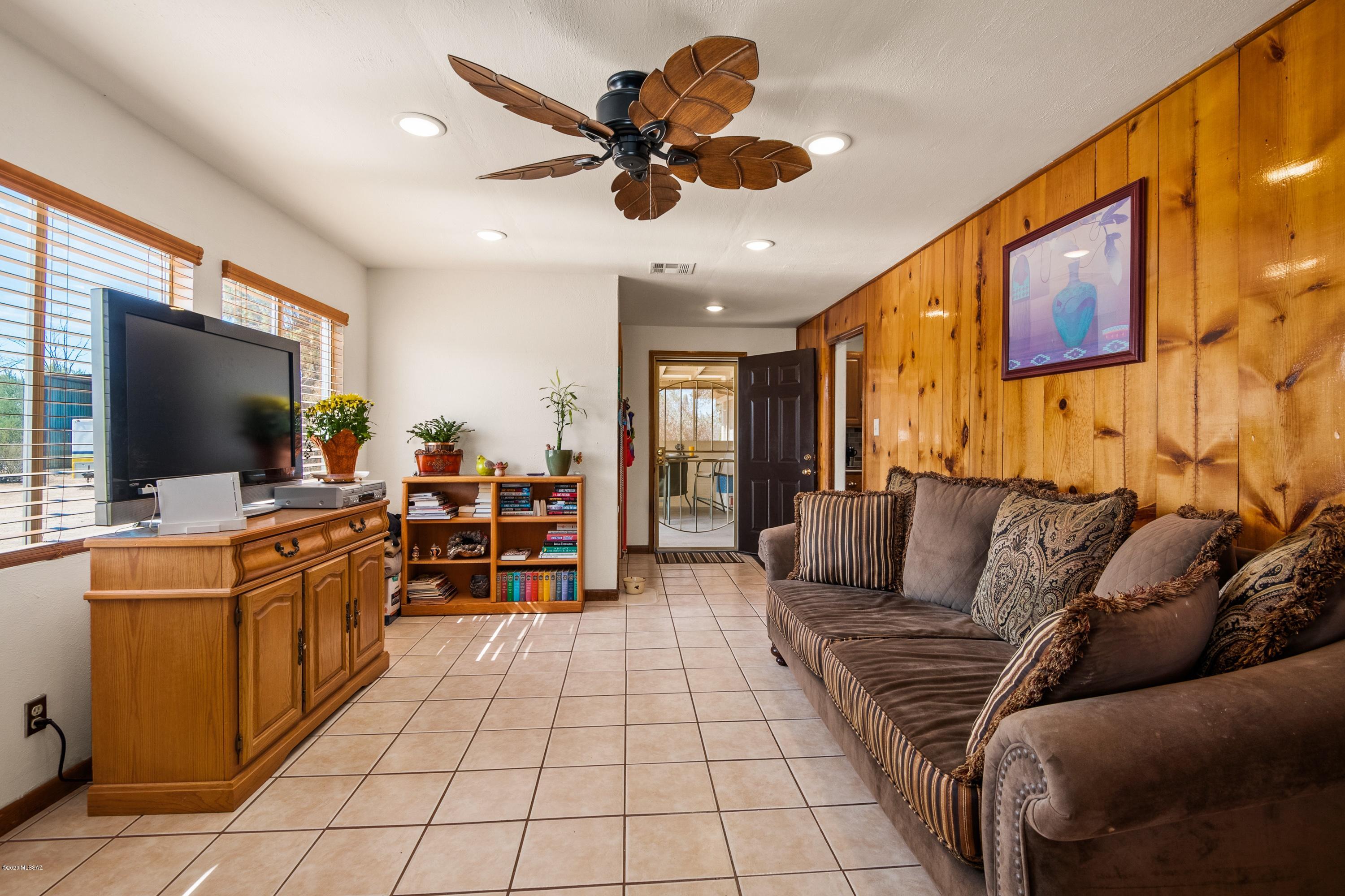 7775 N Sandario Road