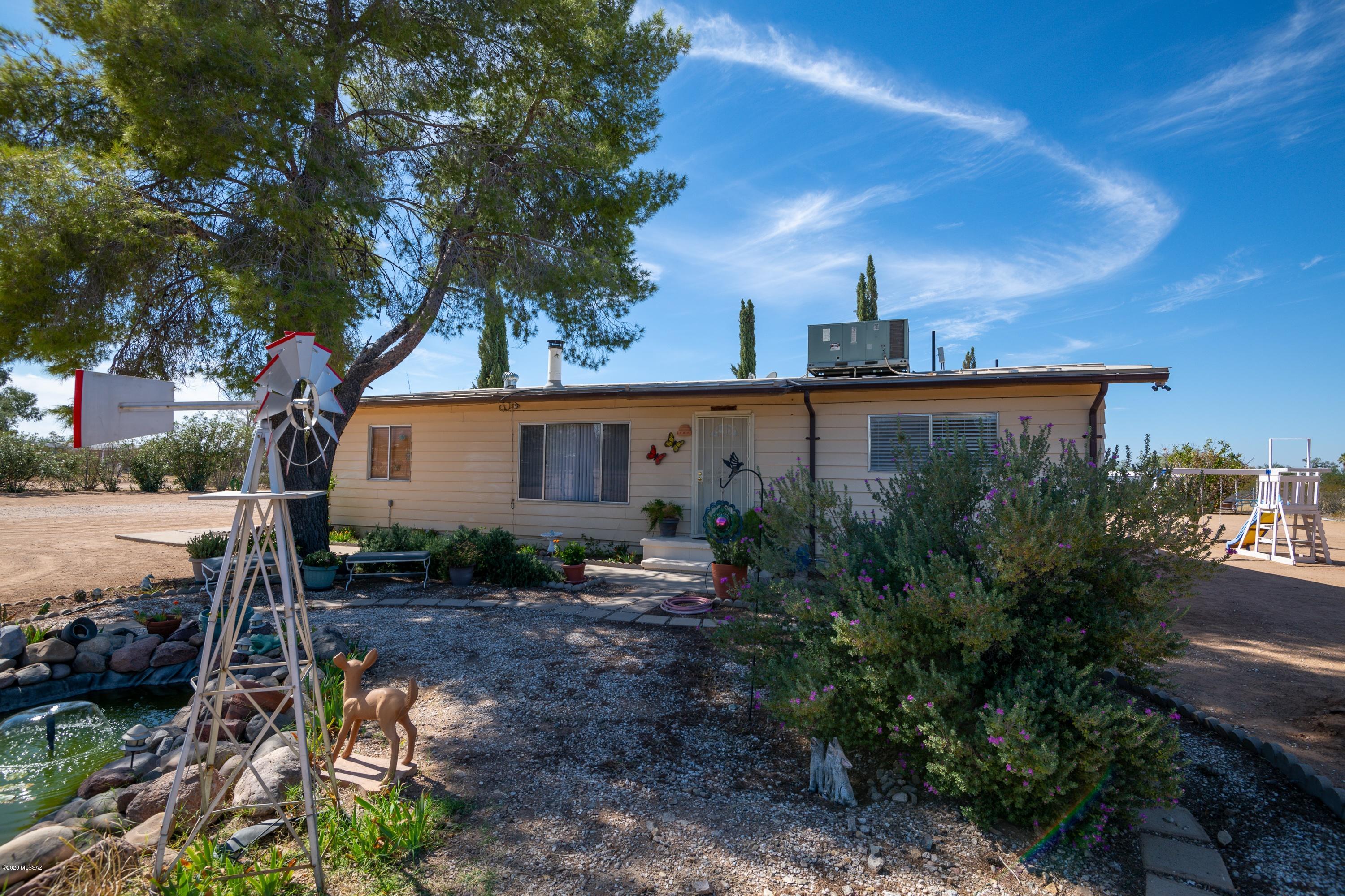 7775 N Sandario Road