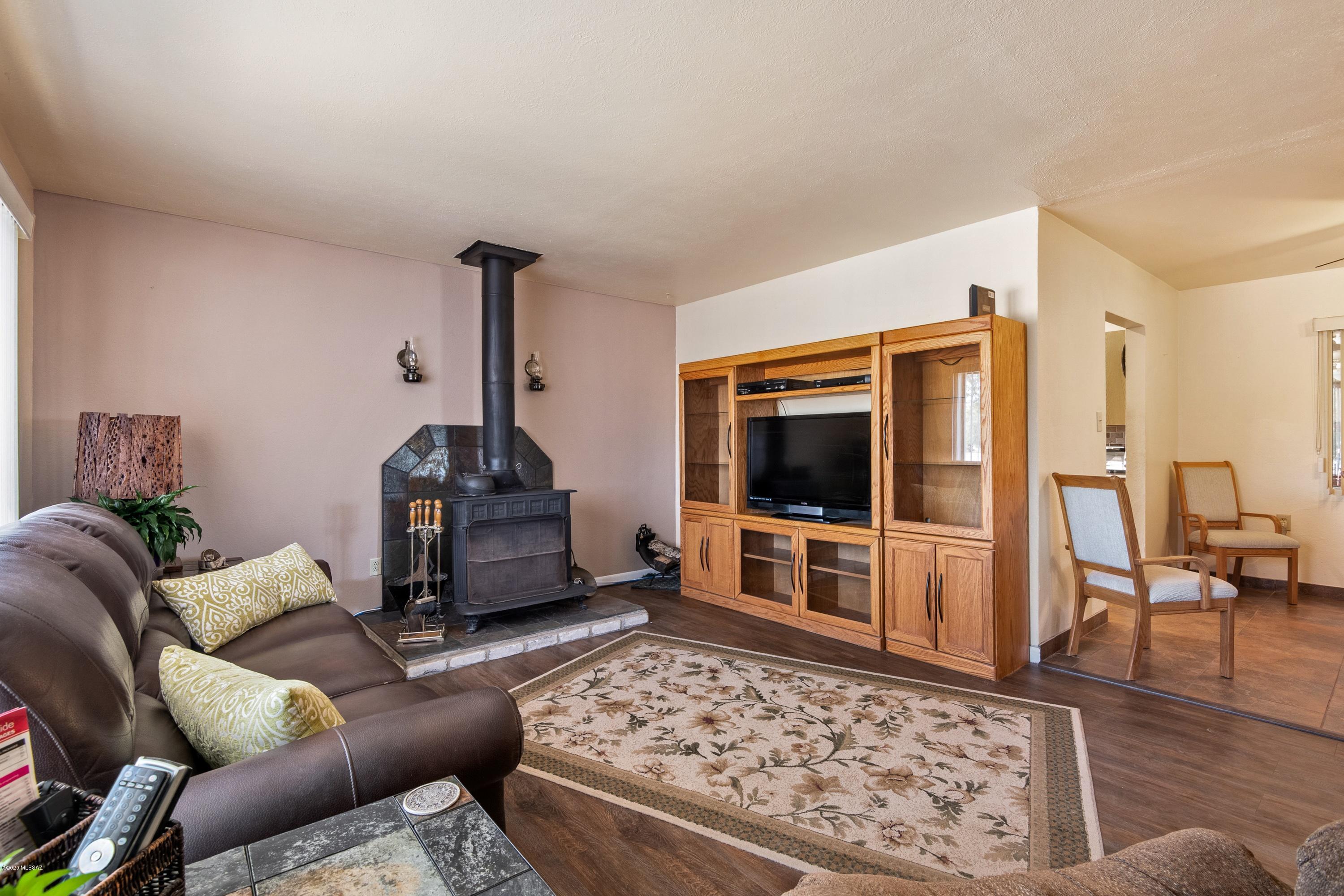 7775 N Sandario Road