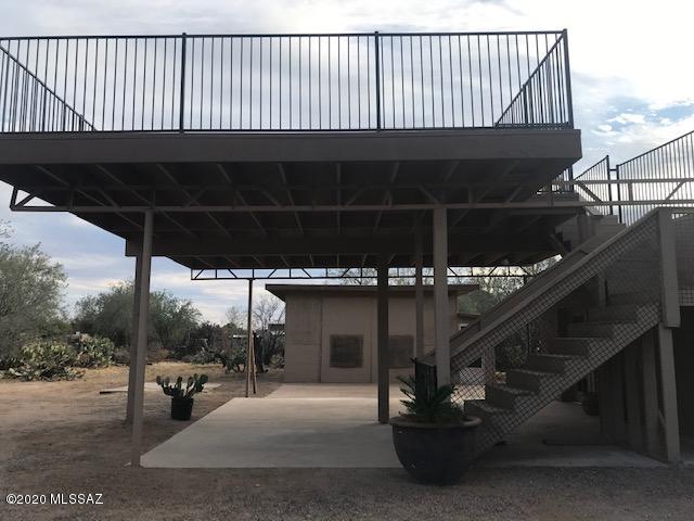 1241 W Calle Concordia