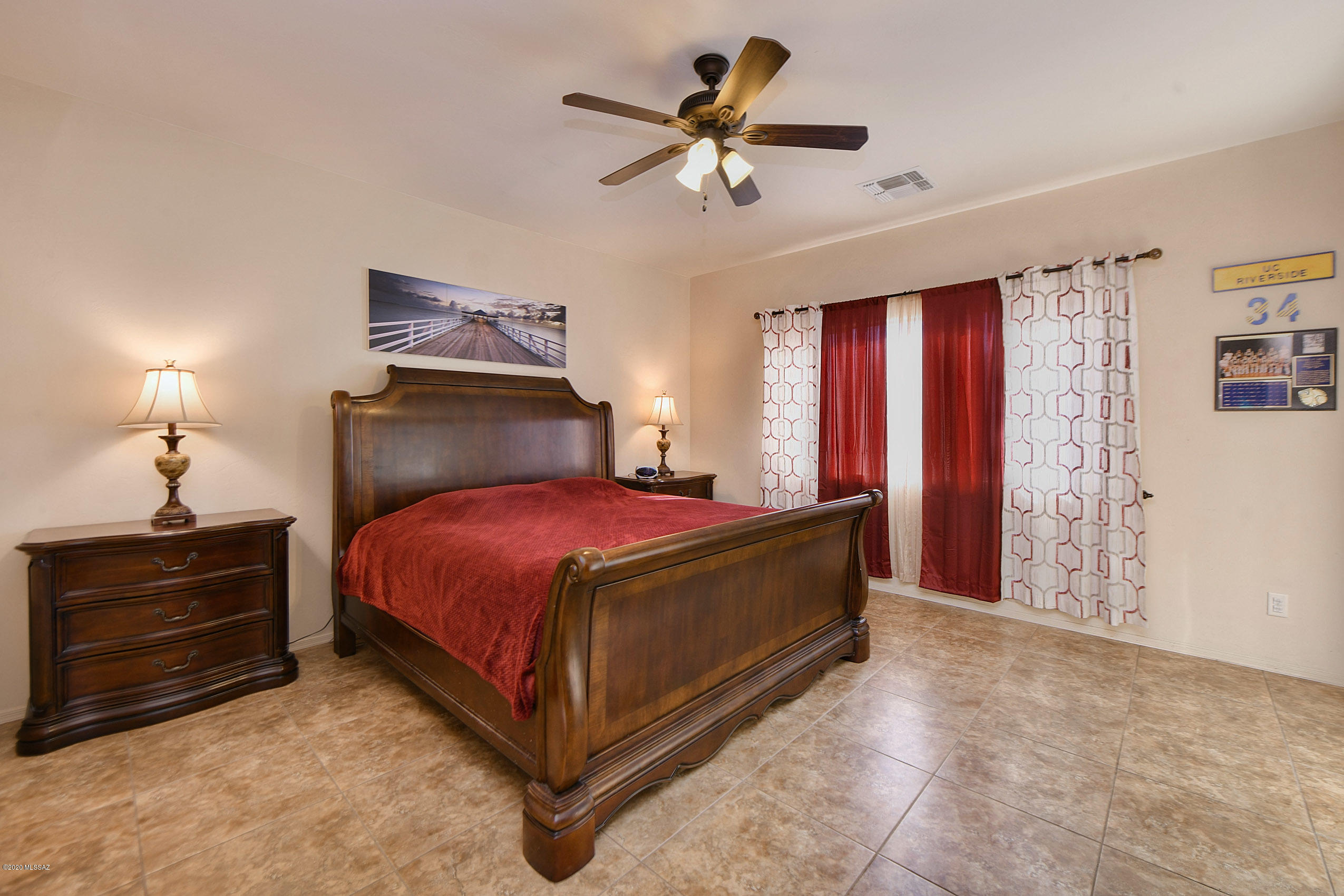 1443 W Red Creek Drive