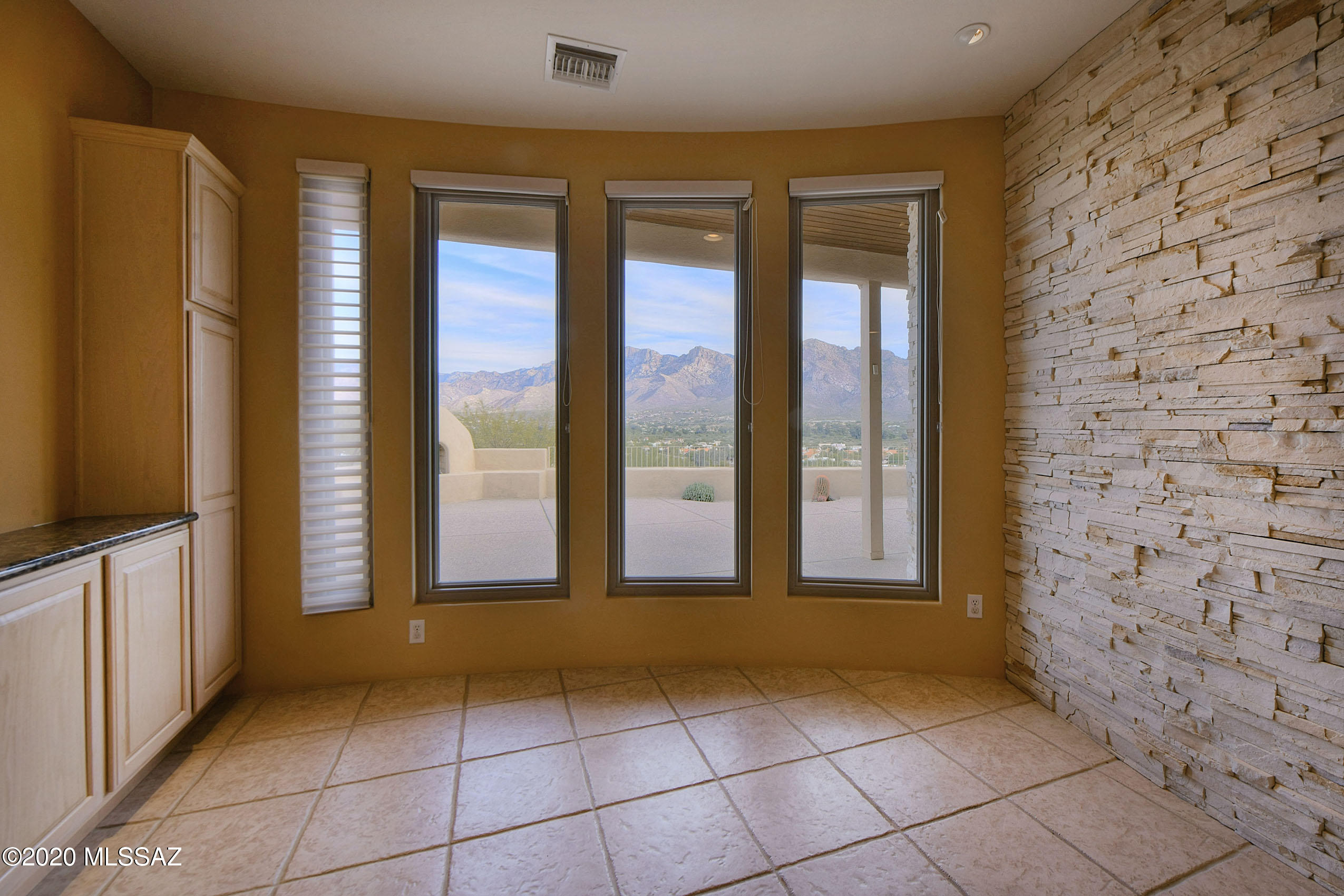 10460 N Stargazer Drive