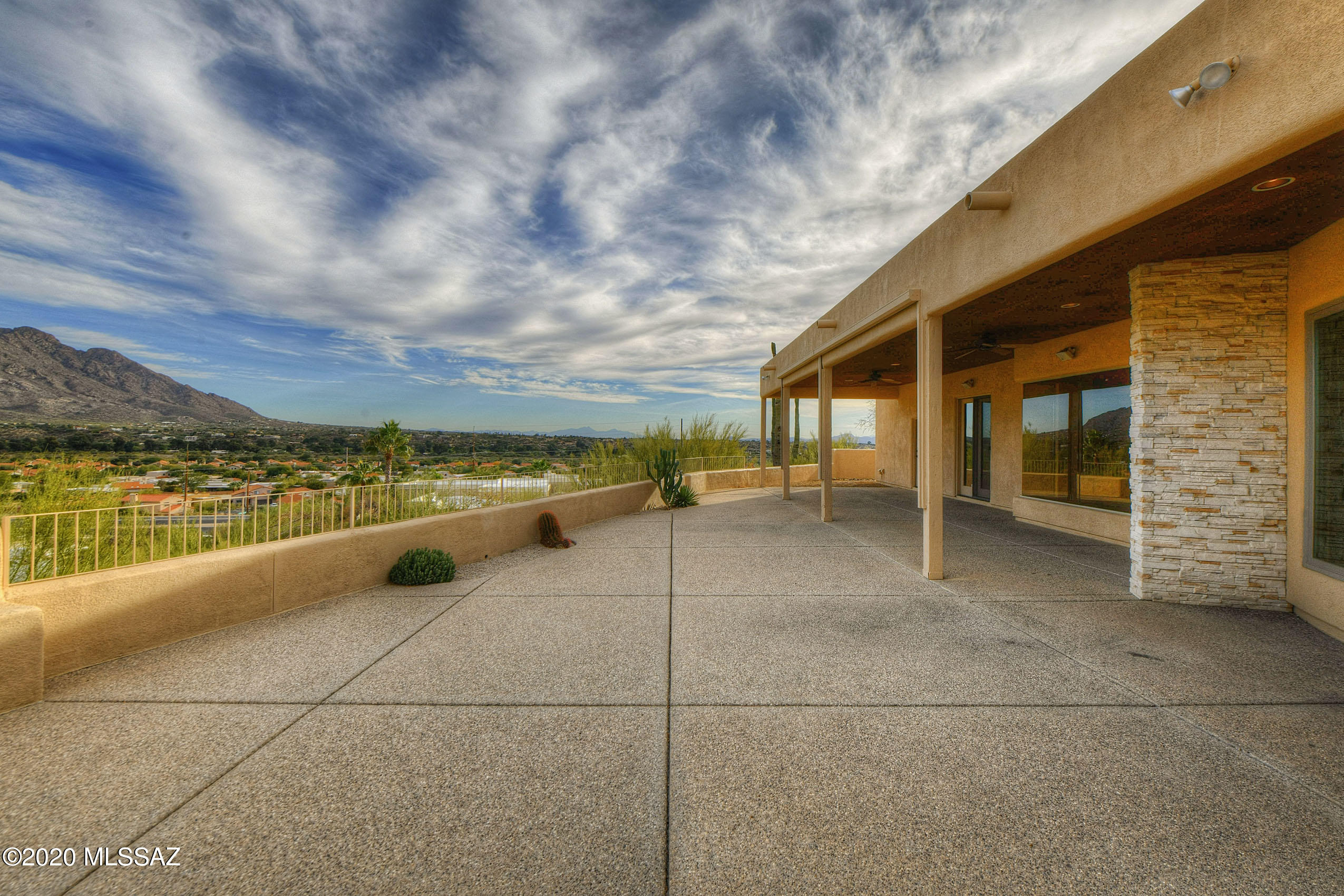 10460 N Stargazer Drive