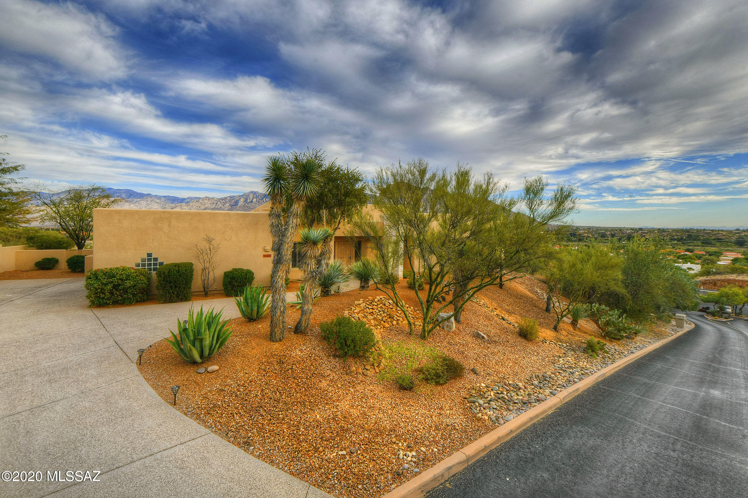 10460 N Stargazer Drive