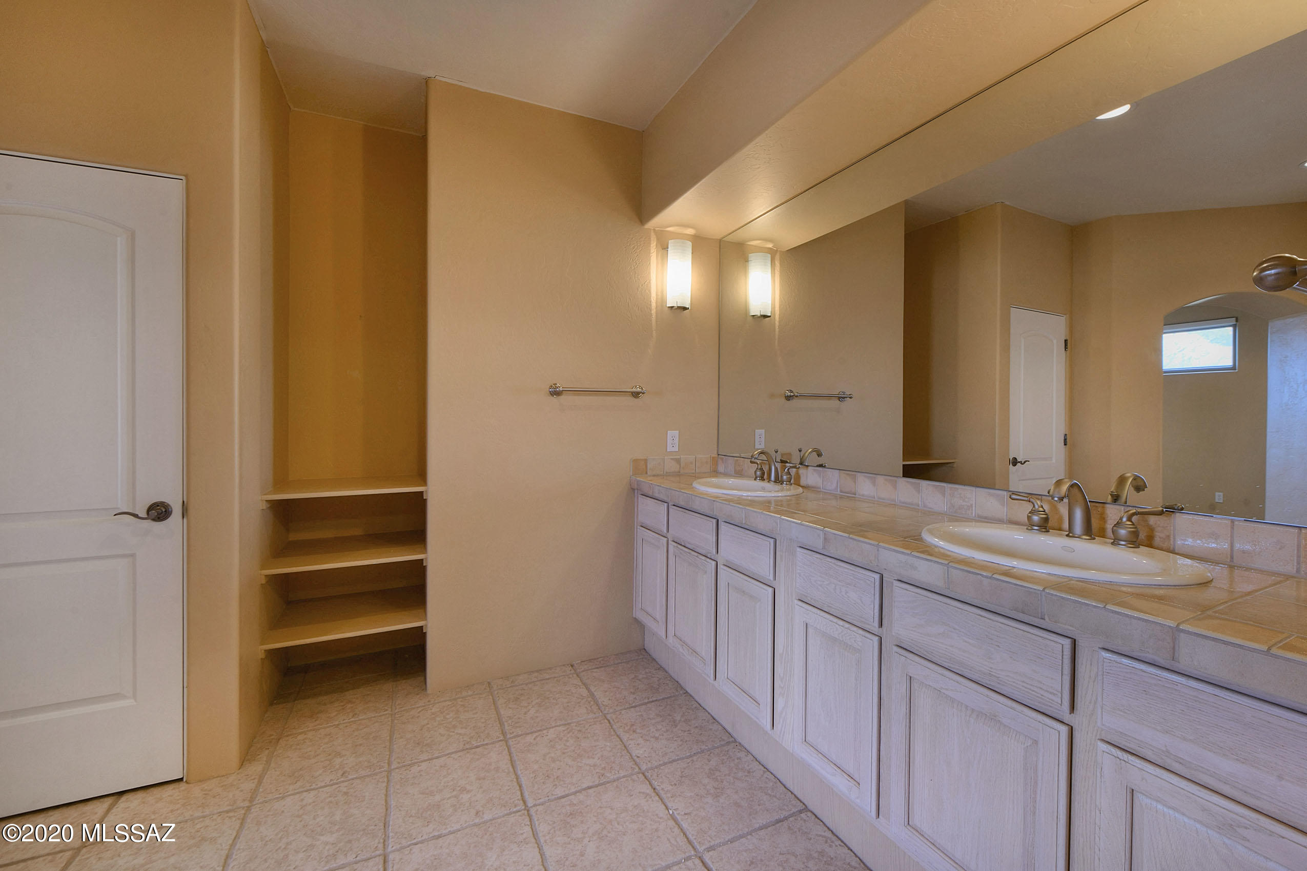 10460 N Stargazer Drive