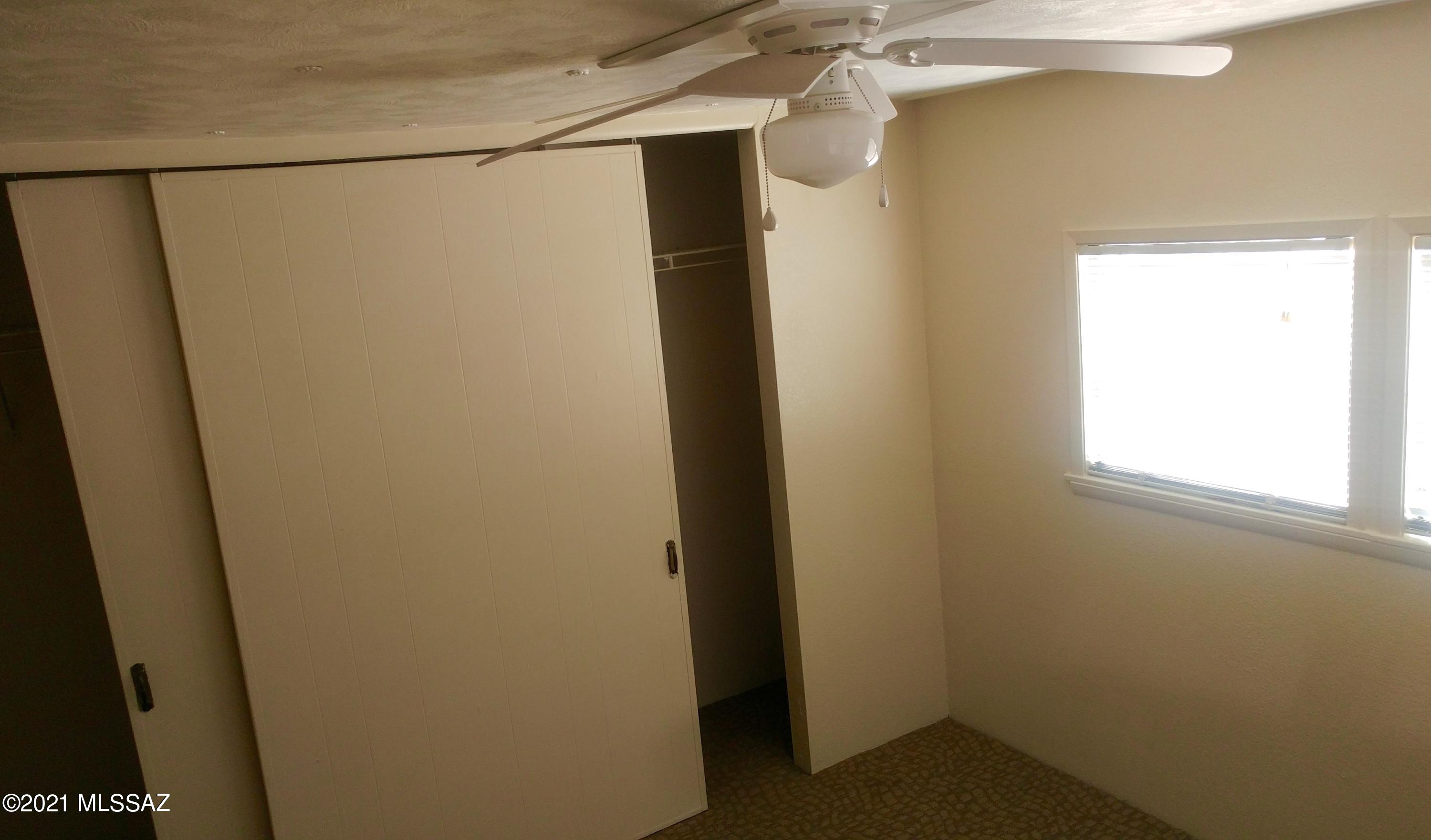 4122 N Palm Grove Drive