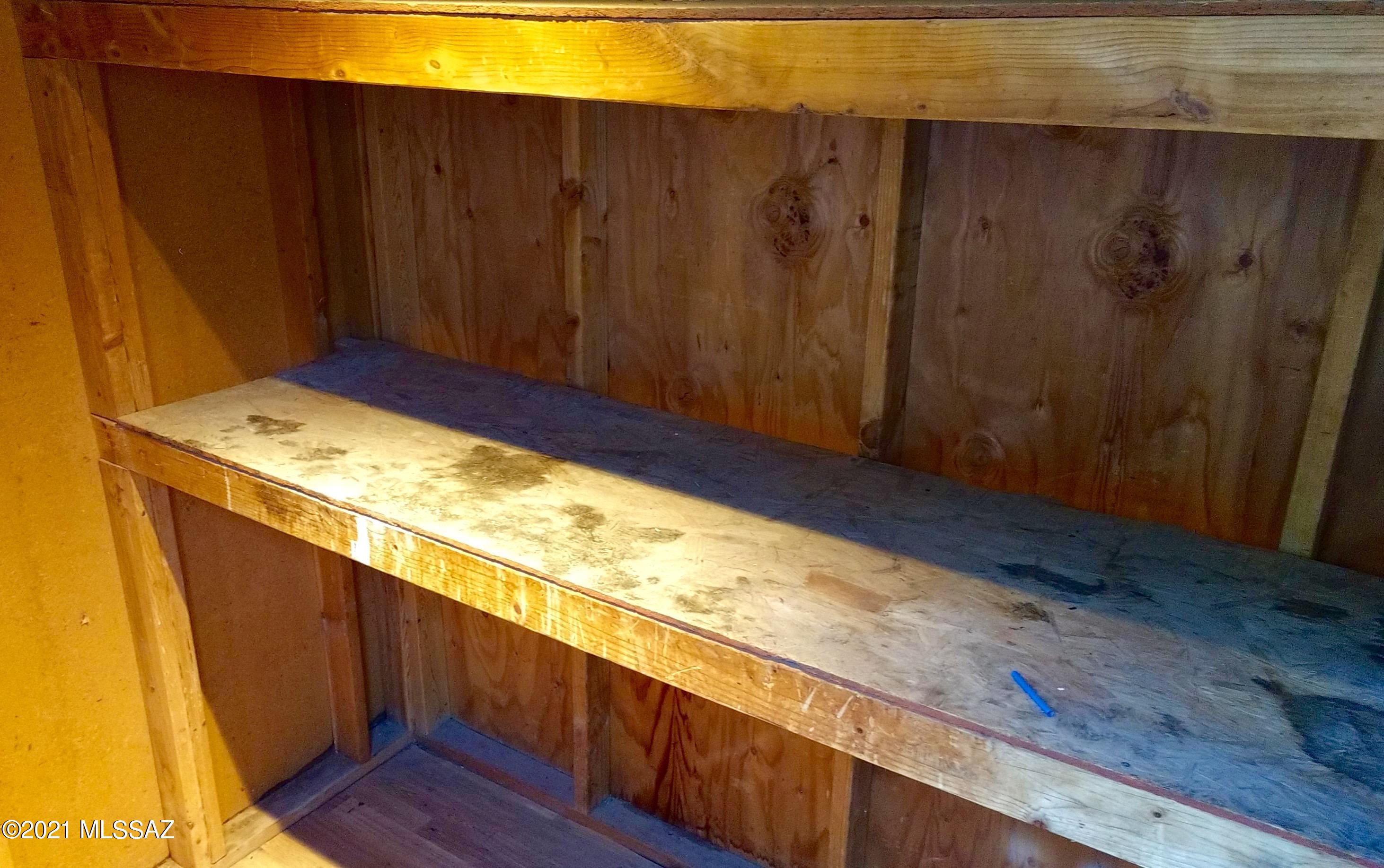 4122 N Palm Grove Drive