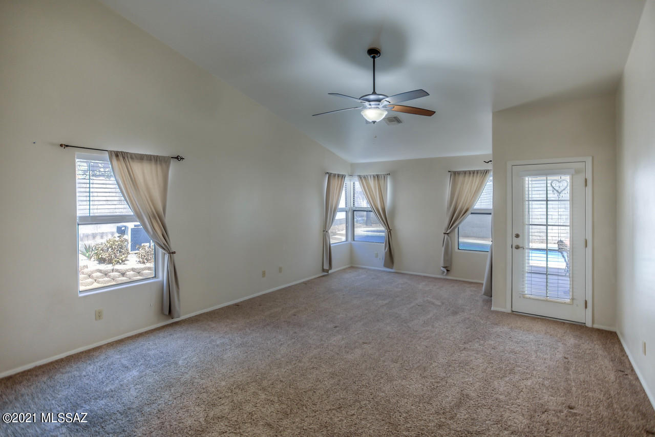 11776 N Dragoon Springs Drive