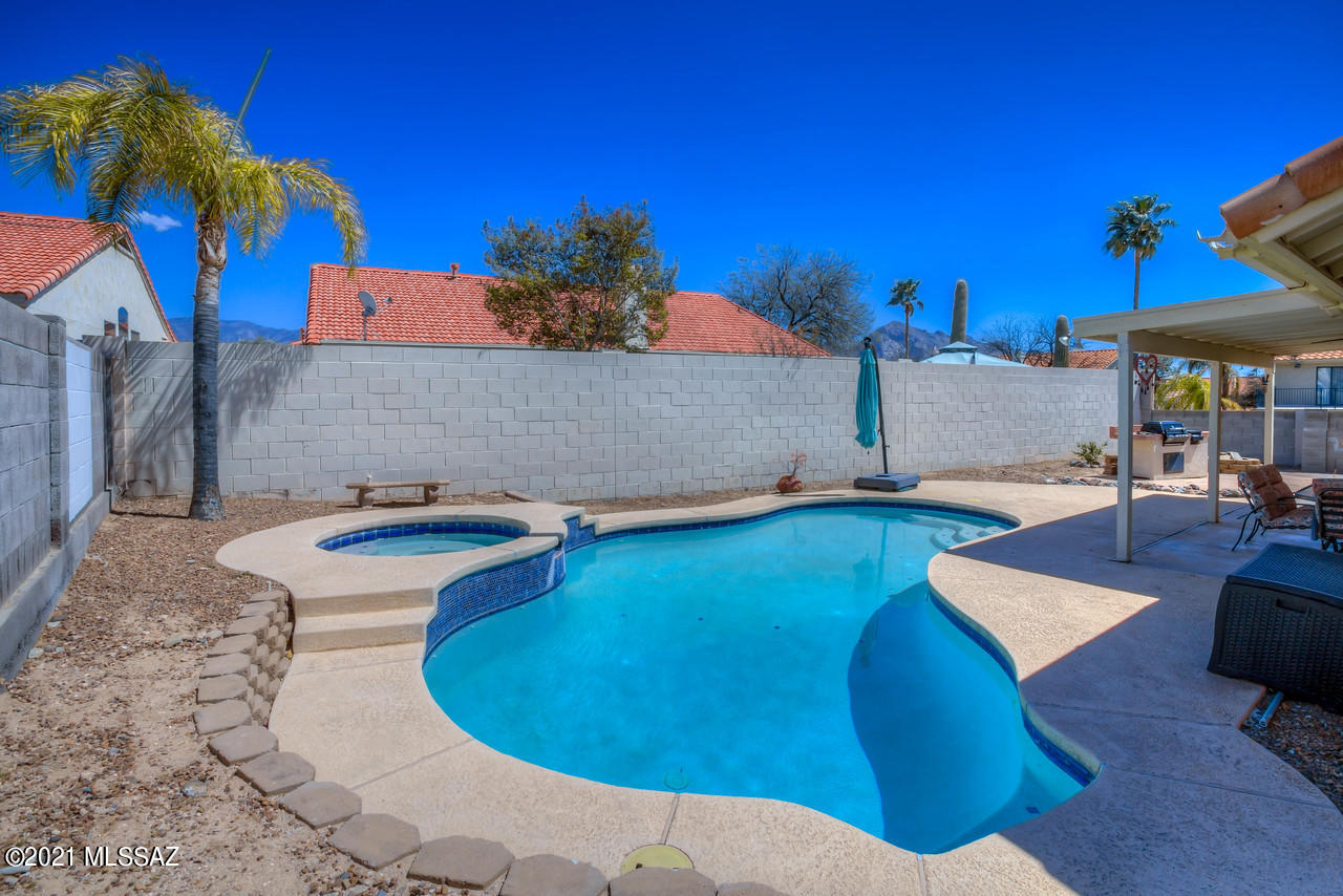 11776 N Dragoon Springs Drive