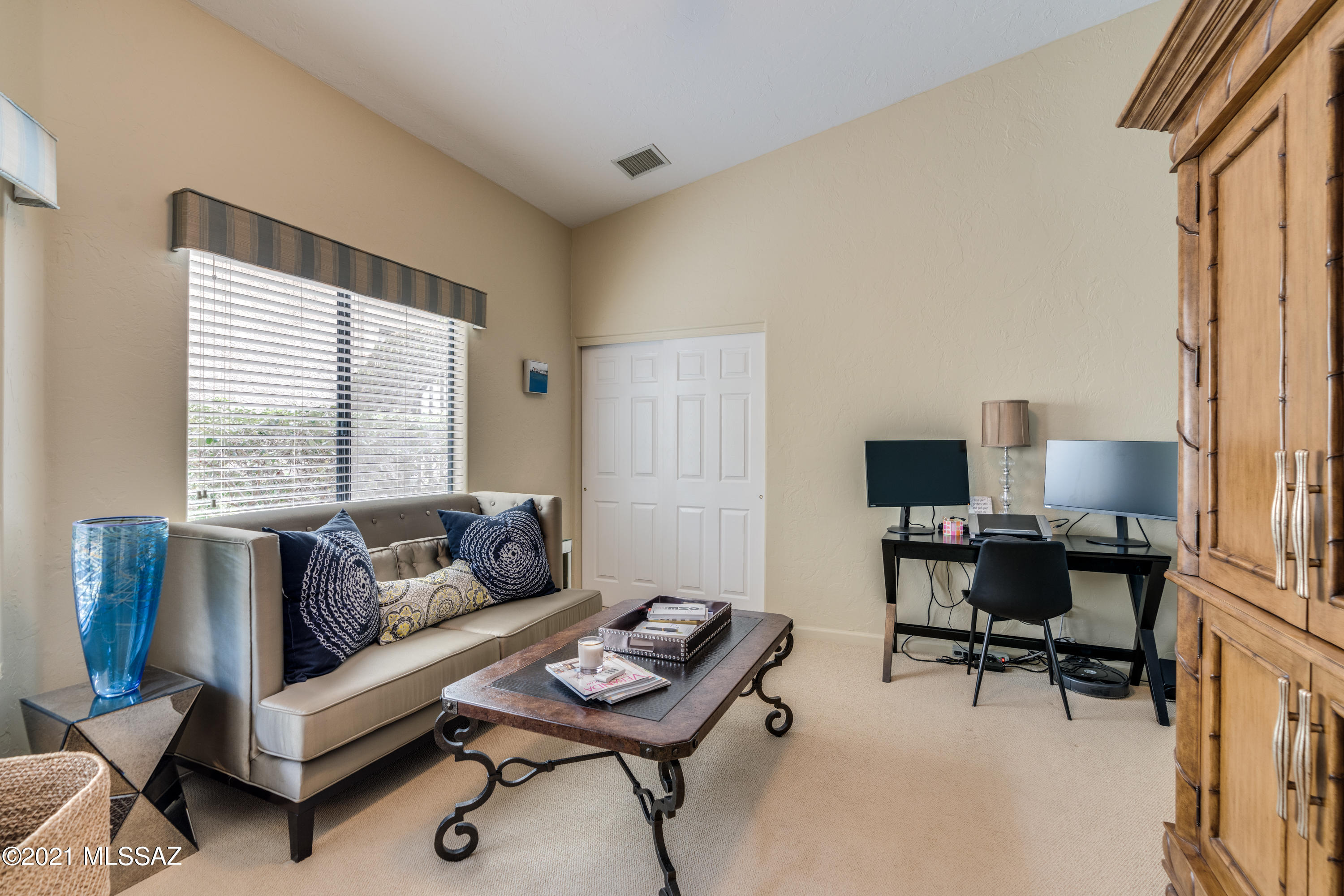 6358 E Placita Divina