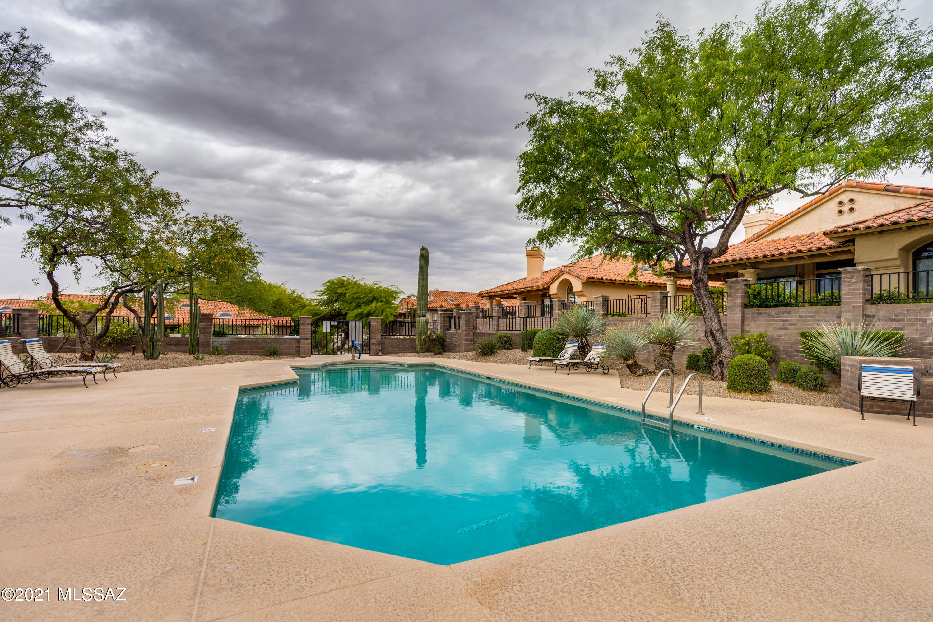 6358 E Placita Divina