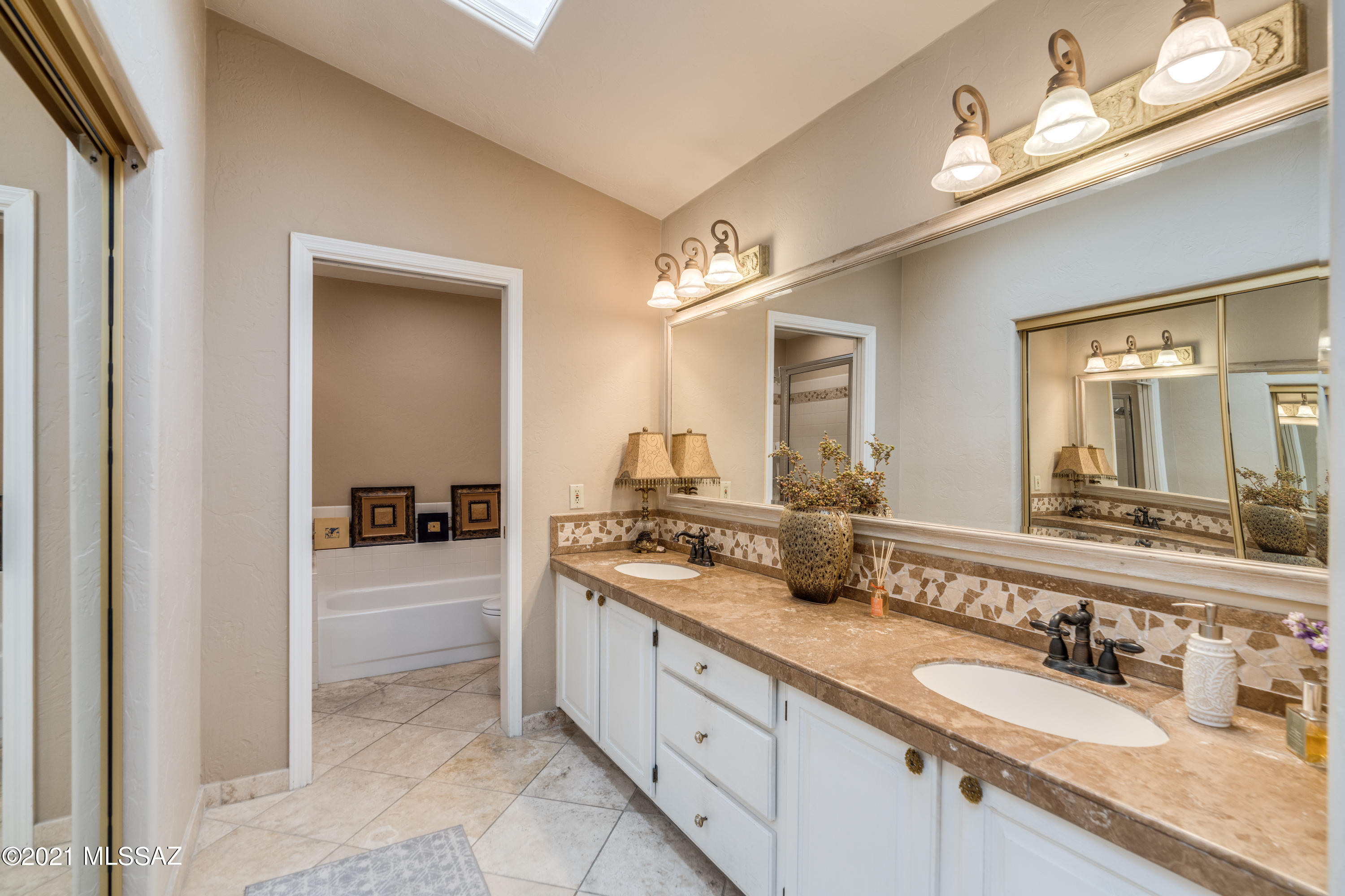 6358 E Placita Divina