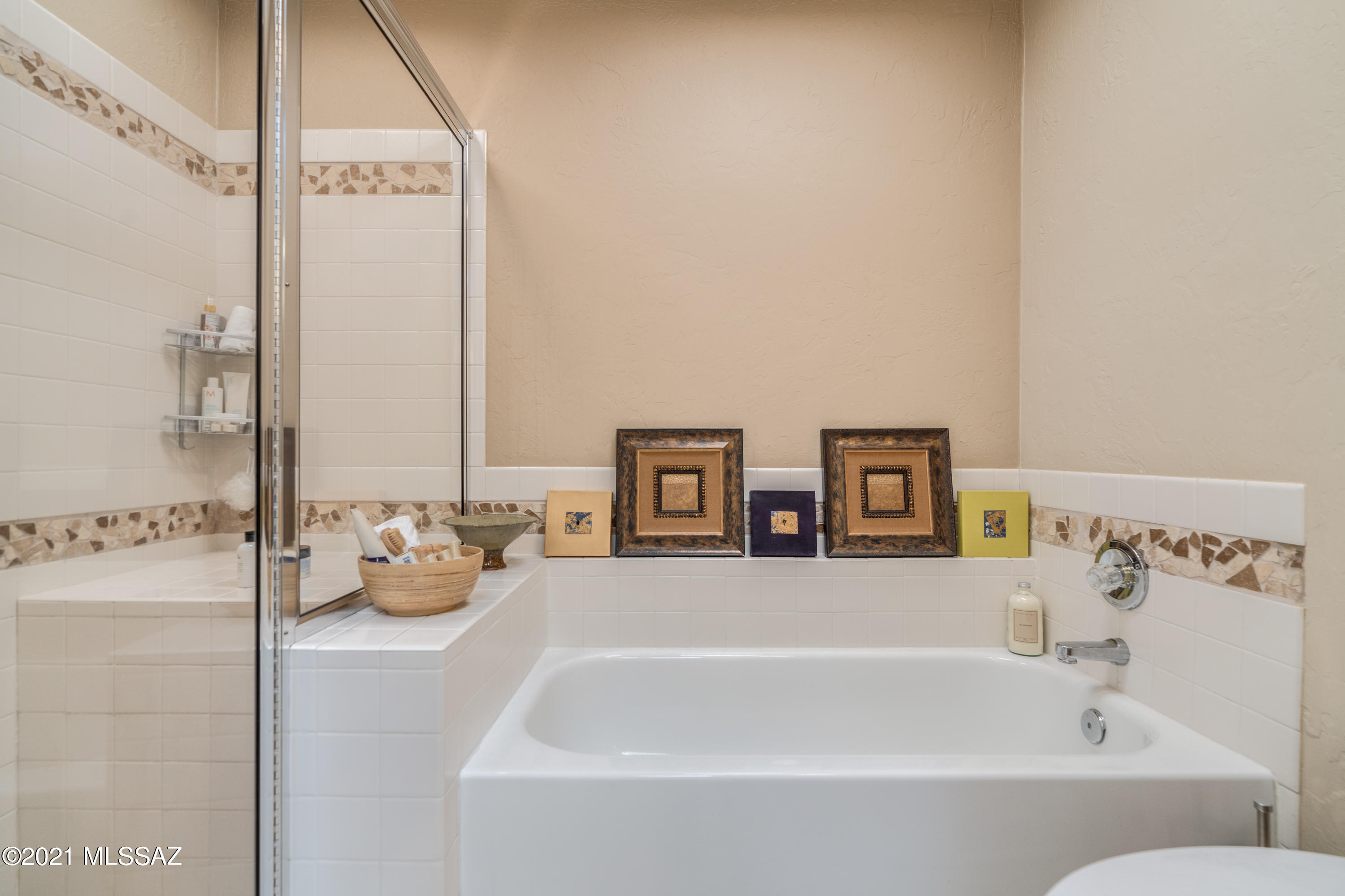 6358 E Placita Divina