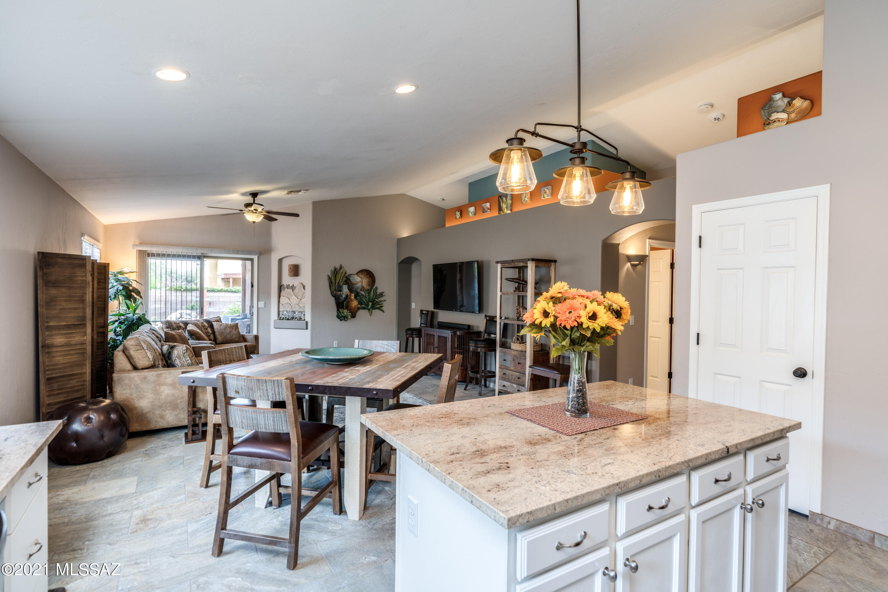 11347 N Gray Boulder Court