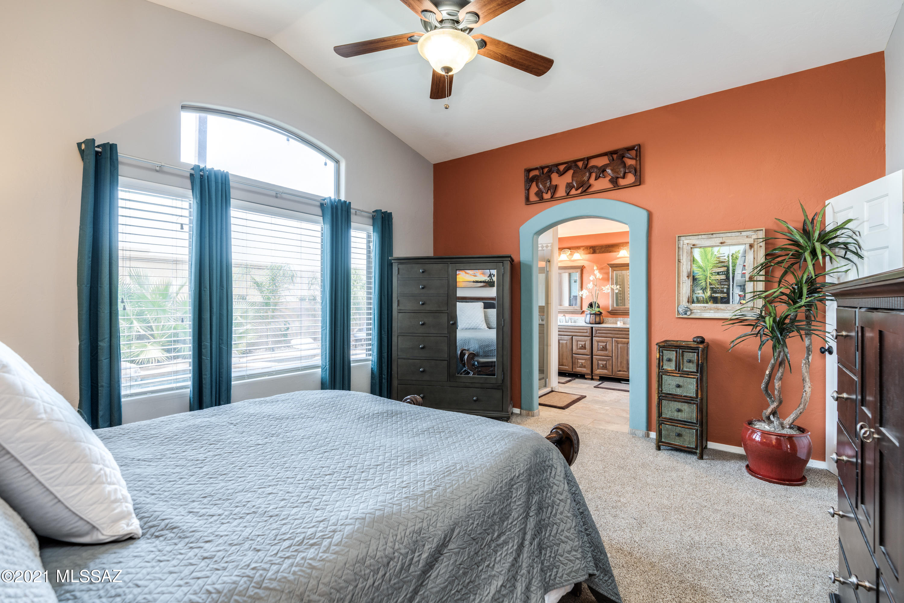 11347 N Gray Boulder Court