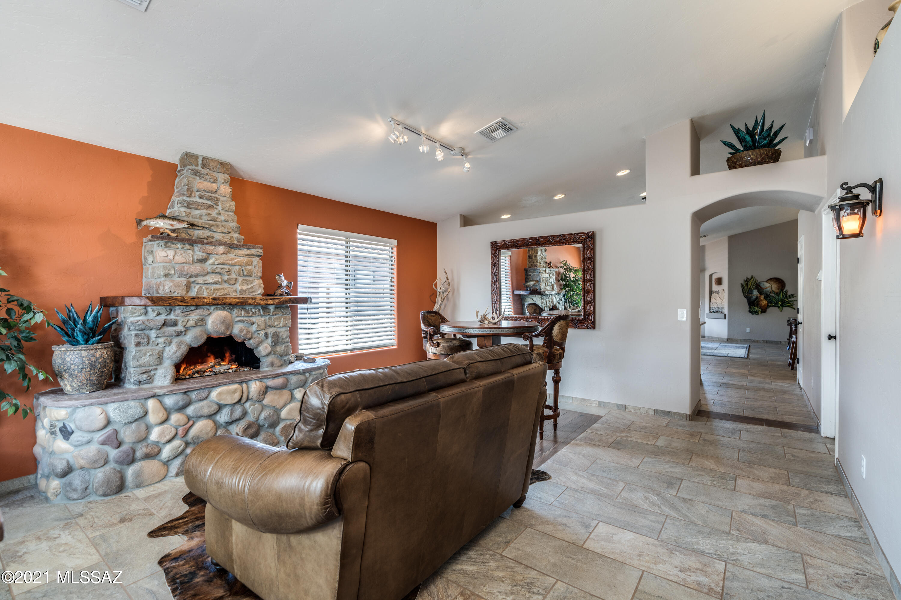 11347 N Gray Boulder Court