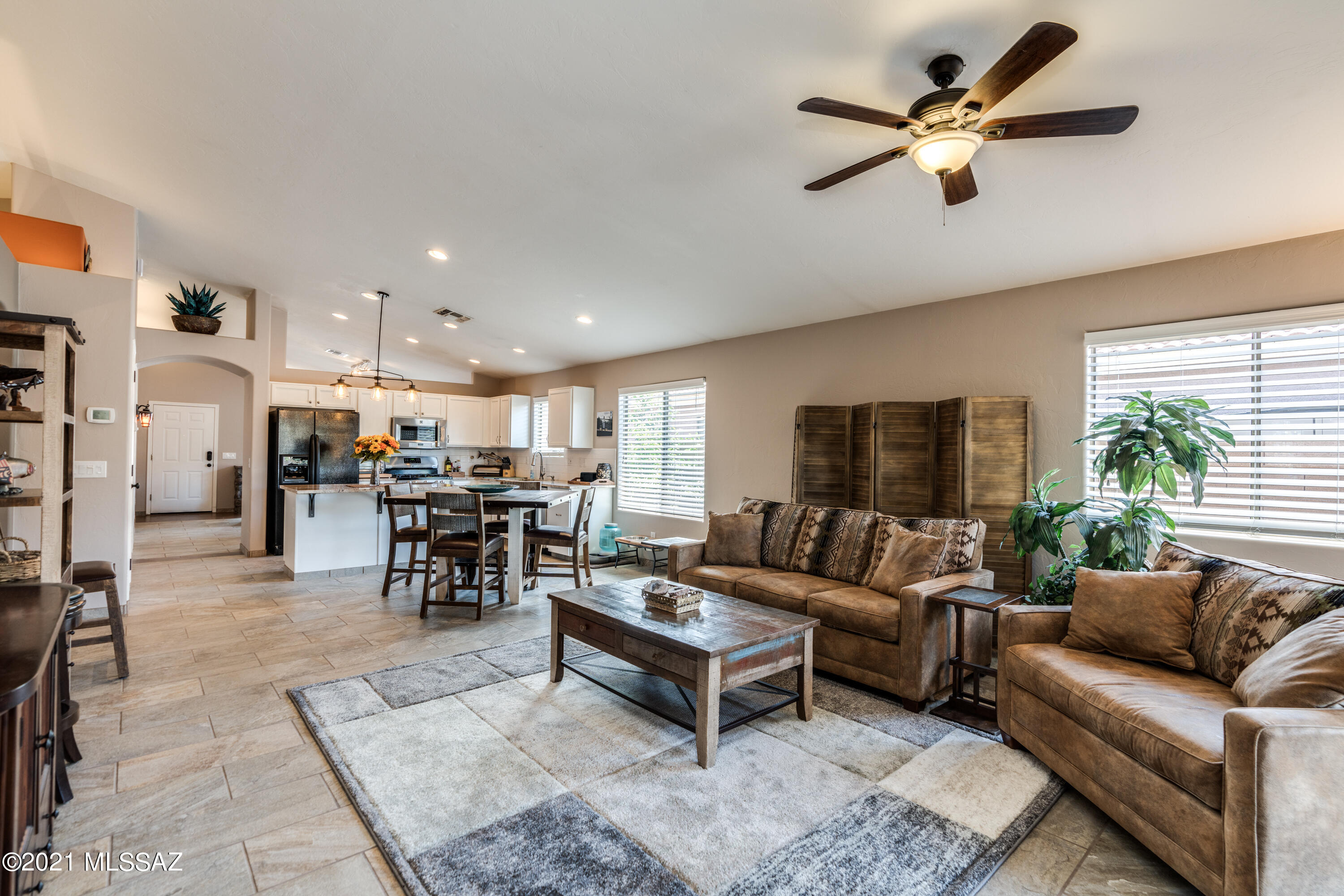 11347 N Gray Boulder Court