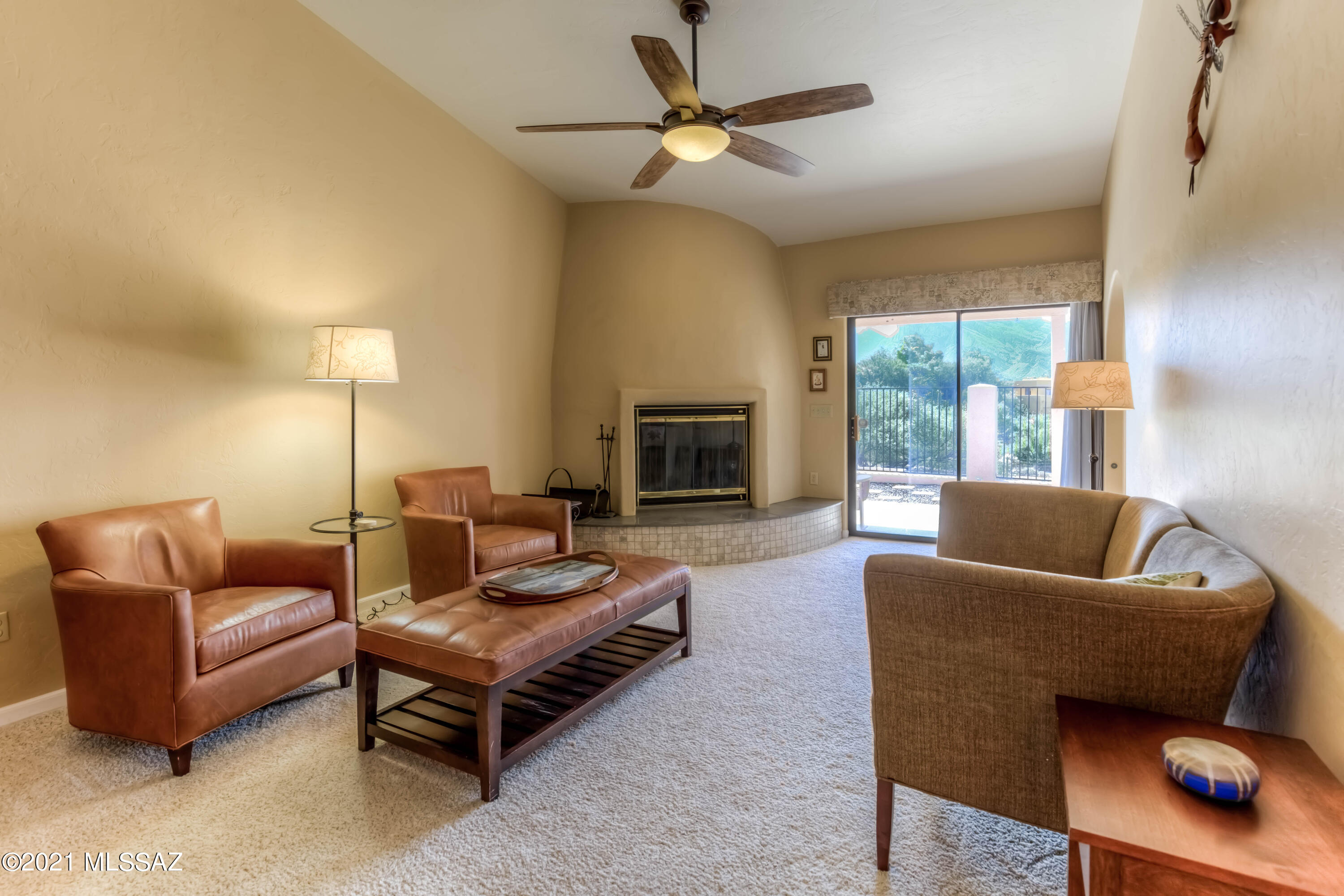 11050 N Poinsettia Drive