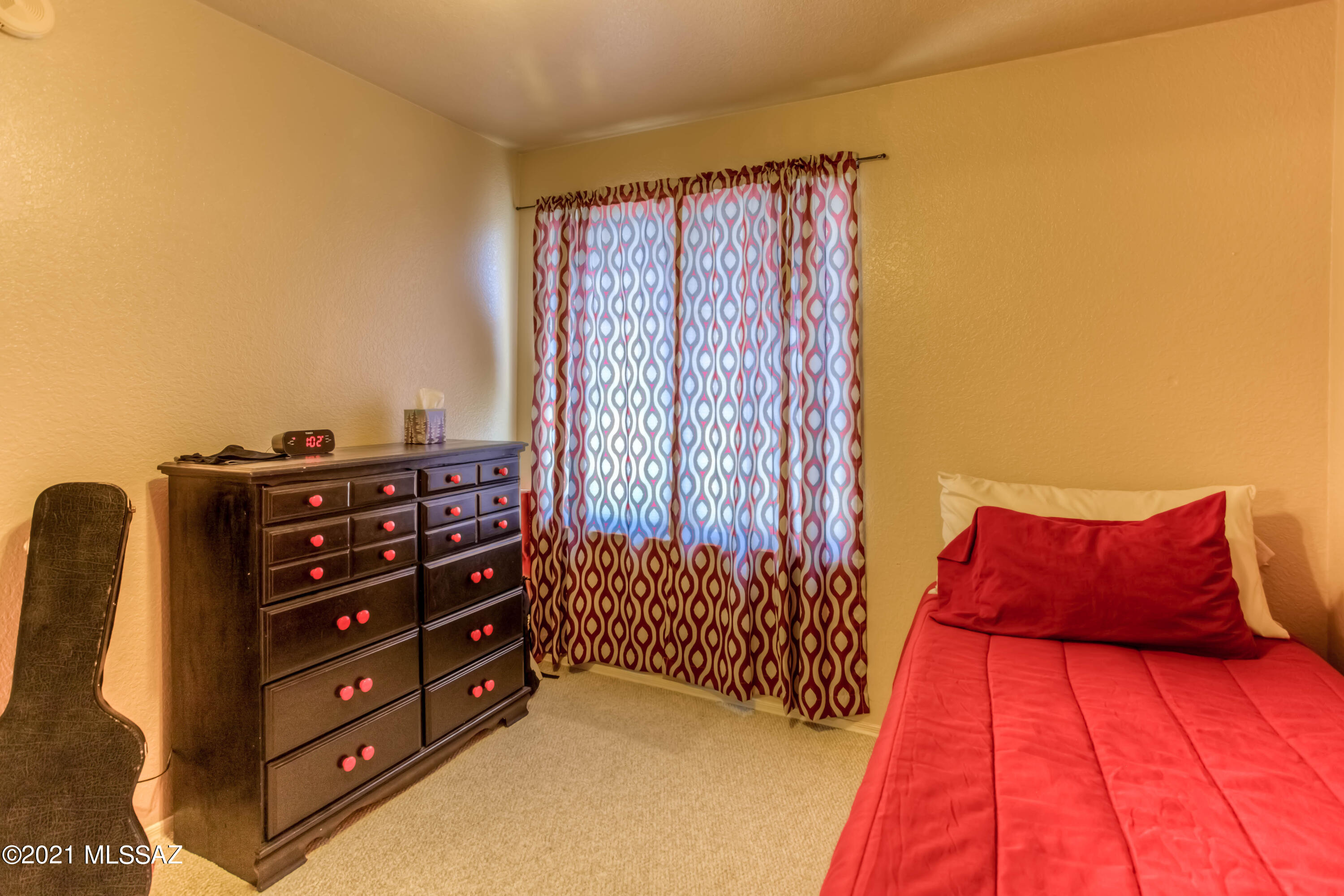 1372 W Valley Ridge Place