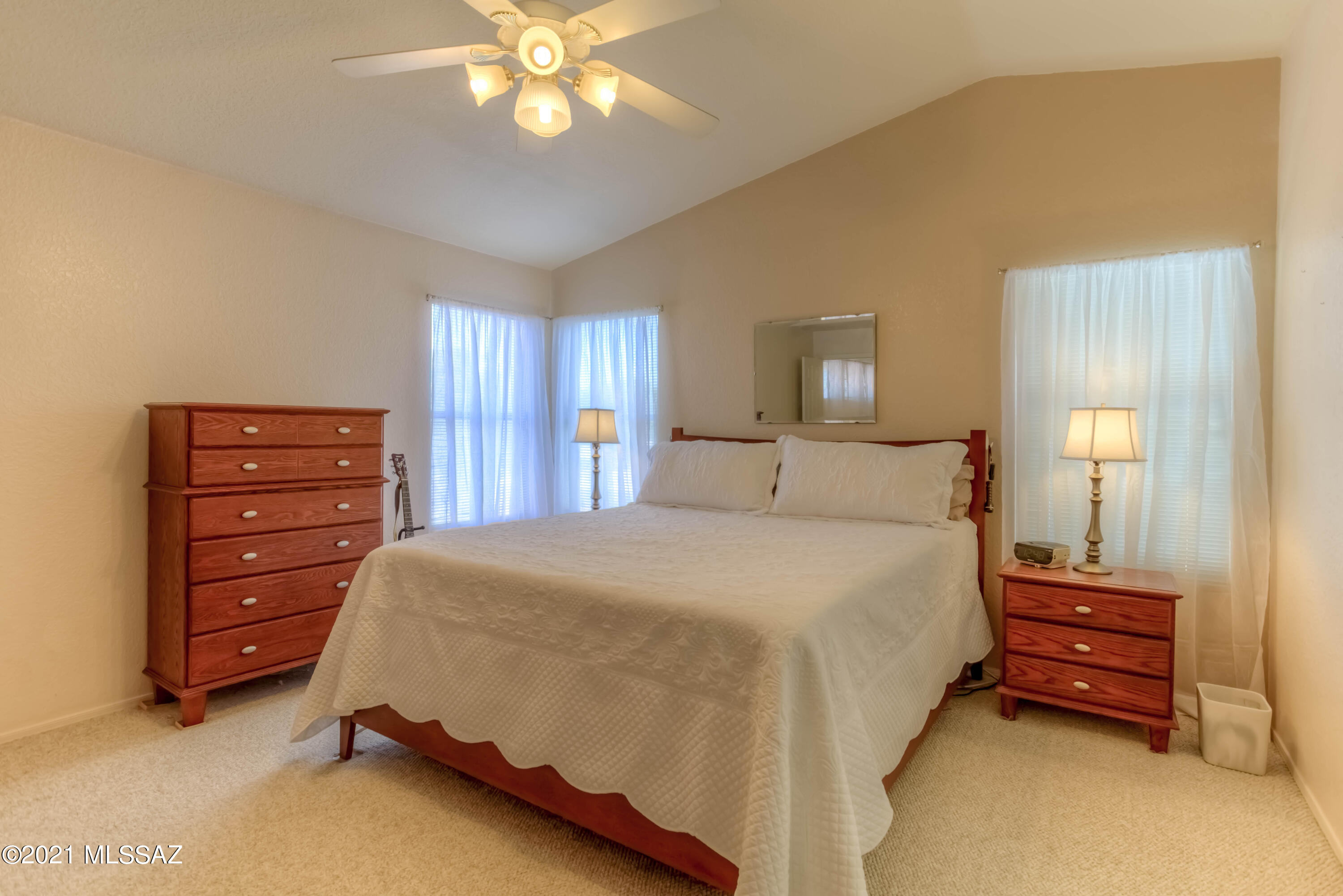 1372 W Valley Ridge Place