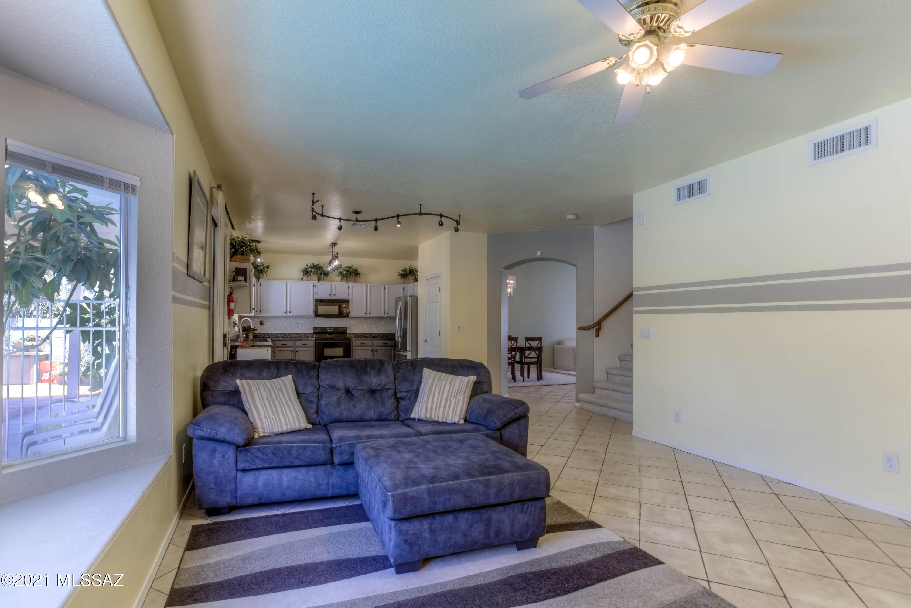 1372 W Valley Ridge Place