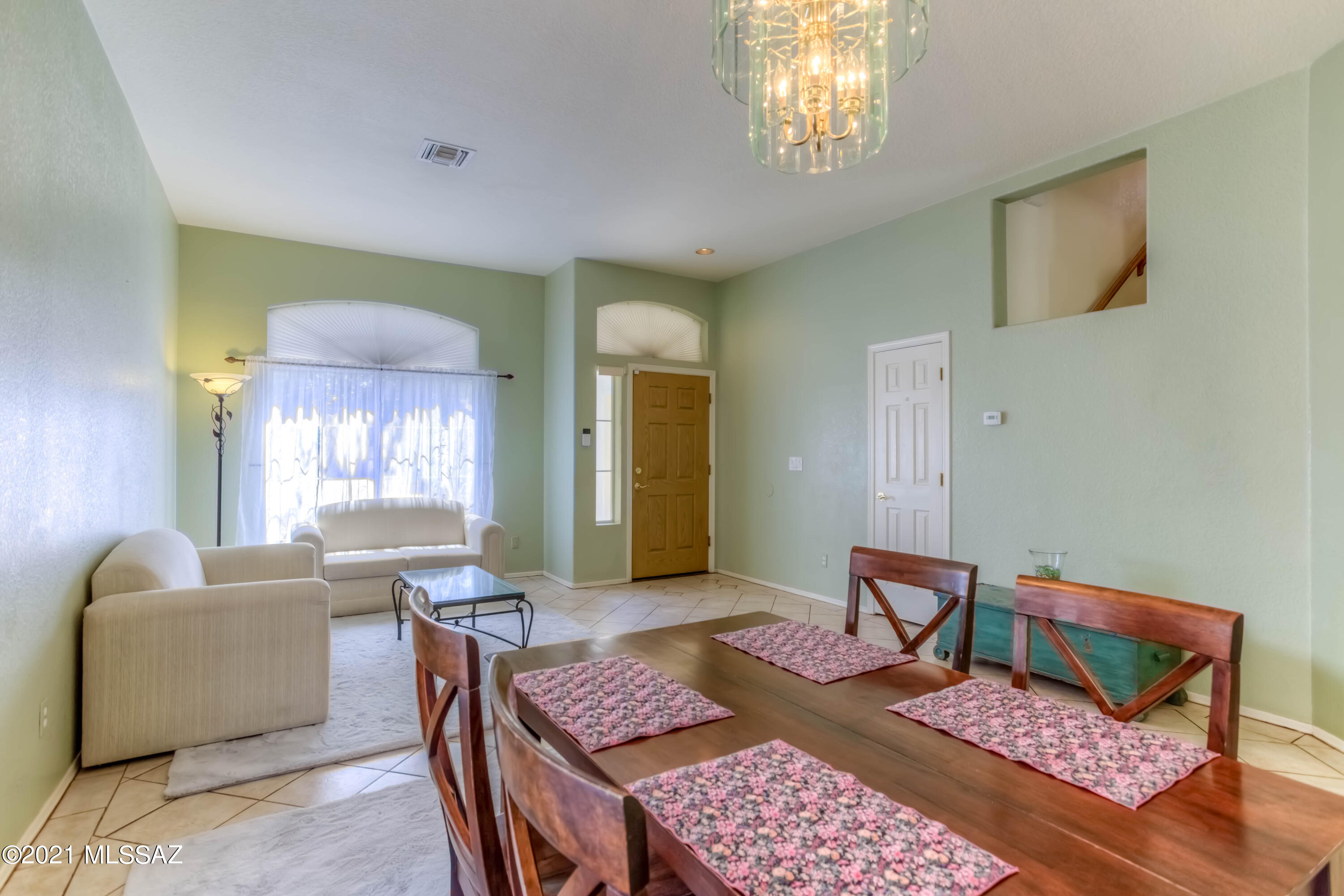 1372 W Valley Ridge Place