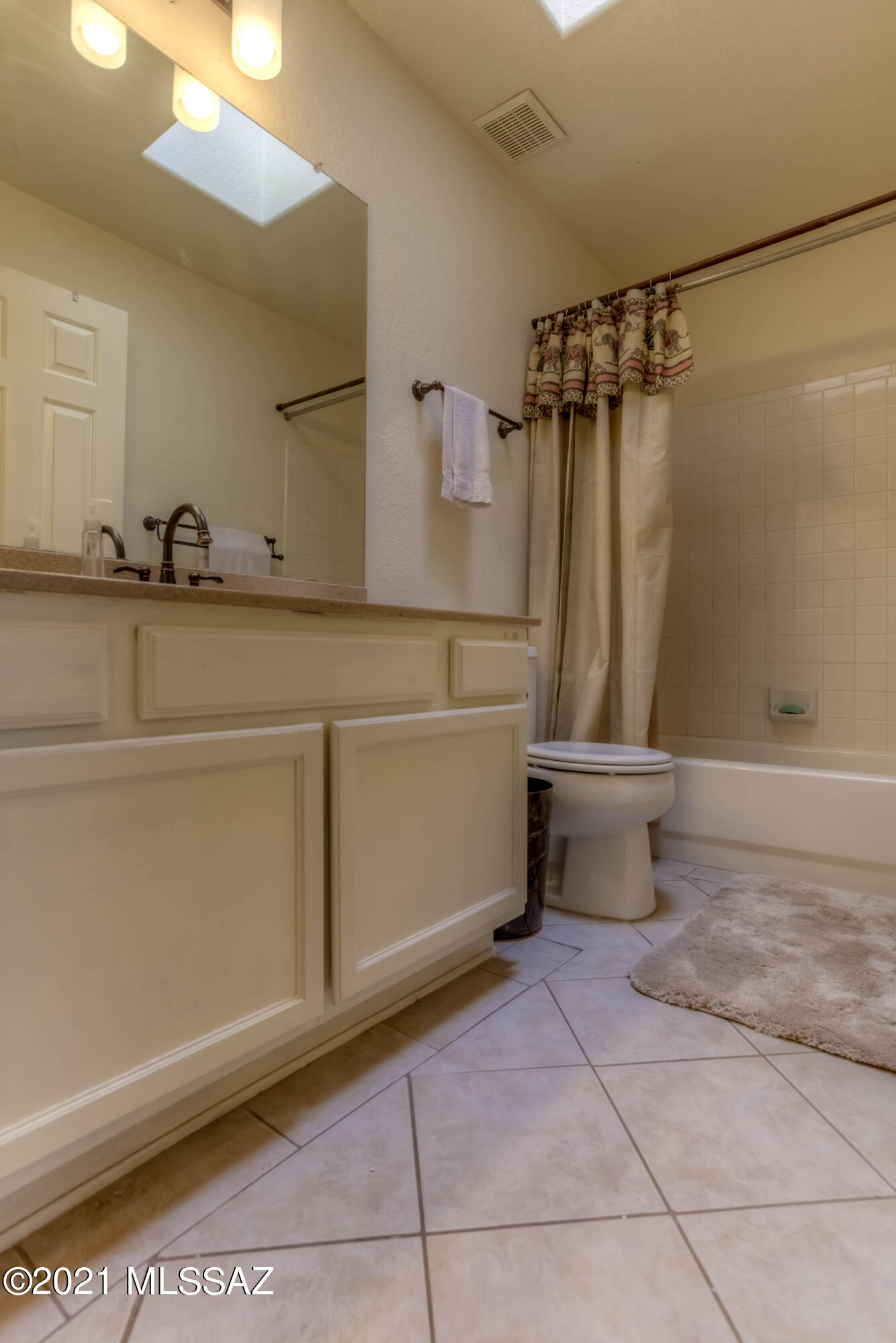 1372 W Valley Ridge Place