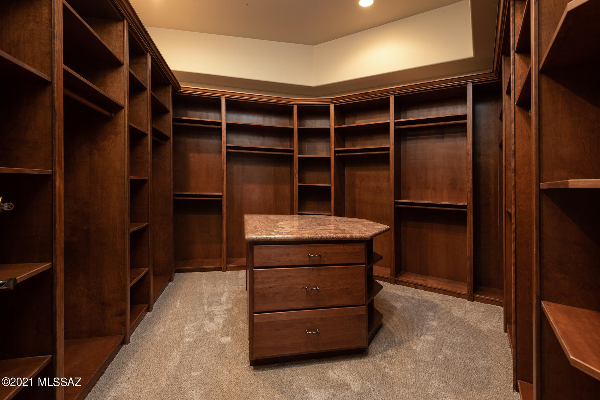 6954 E Gate Ridge Place