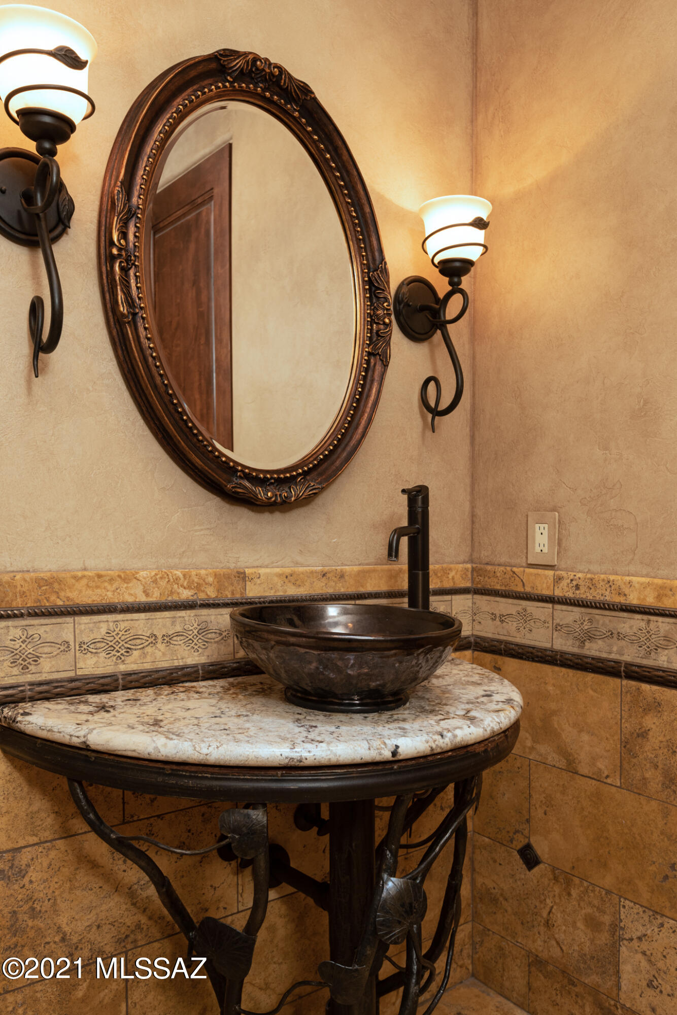 6954 E Gate Ridge Place