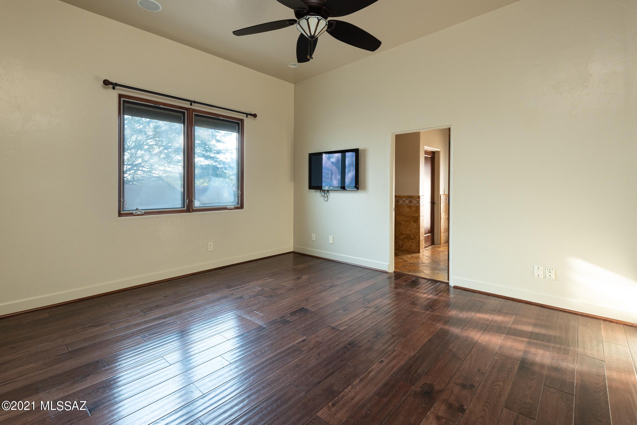 6954 E Gate Ridge Place