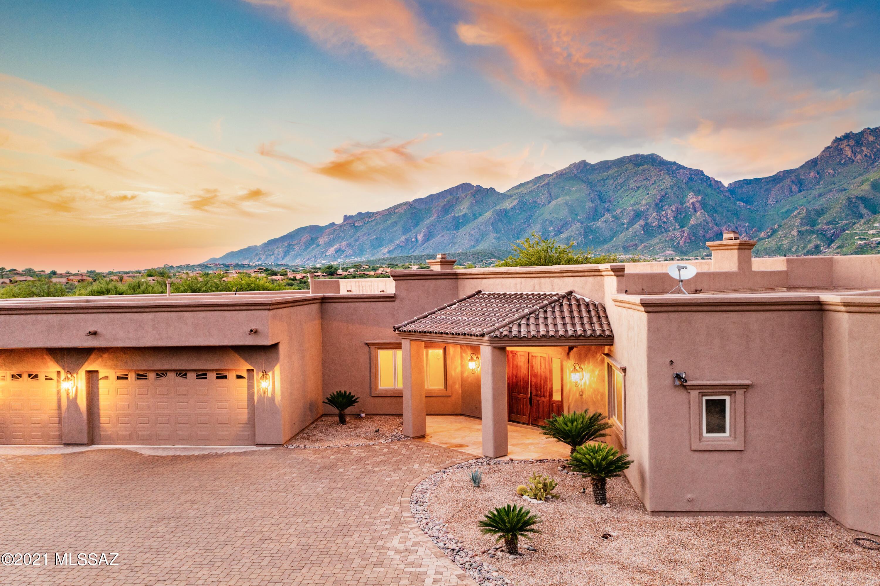 6954 E Gate Ridge Place