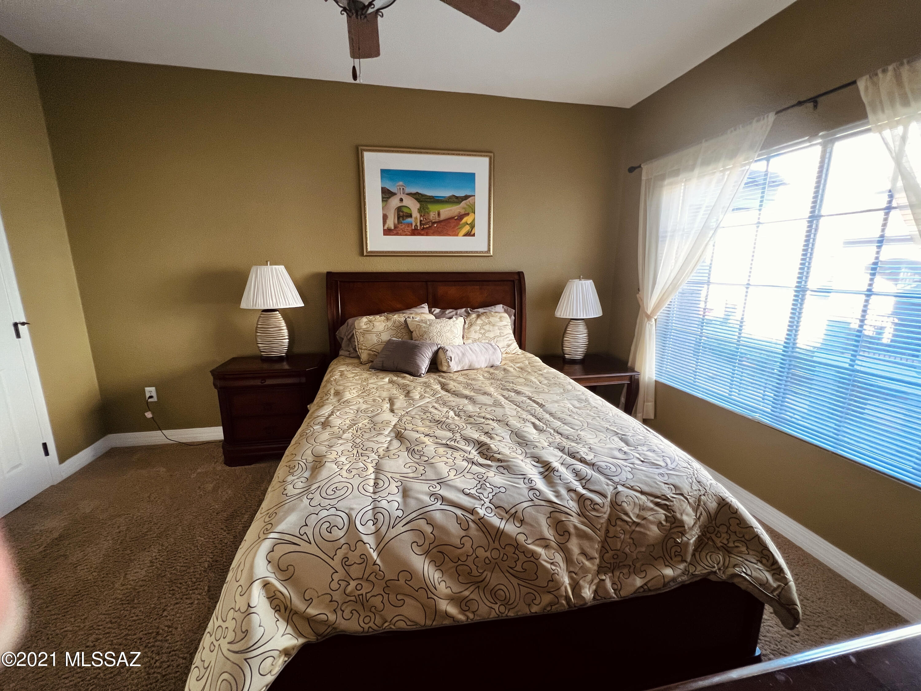 1500 E Pusch Wilderness Drive Unit: 14204