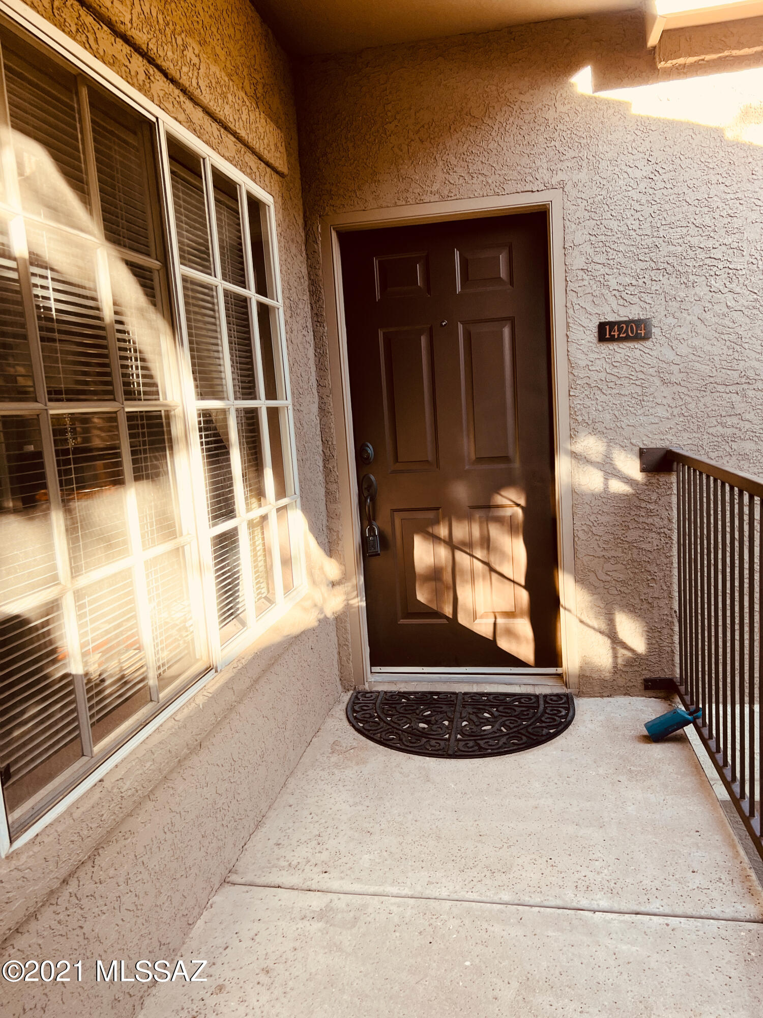 1500 E Pusch Wilderness Drive Unit: 14204