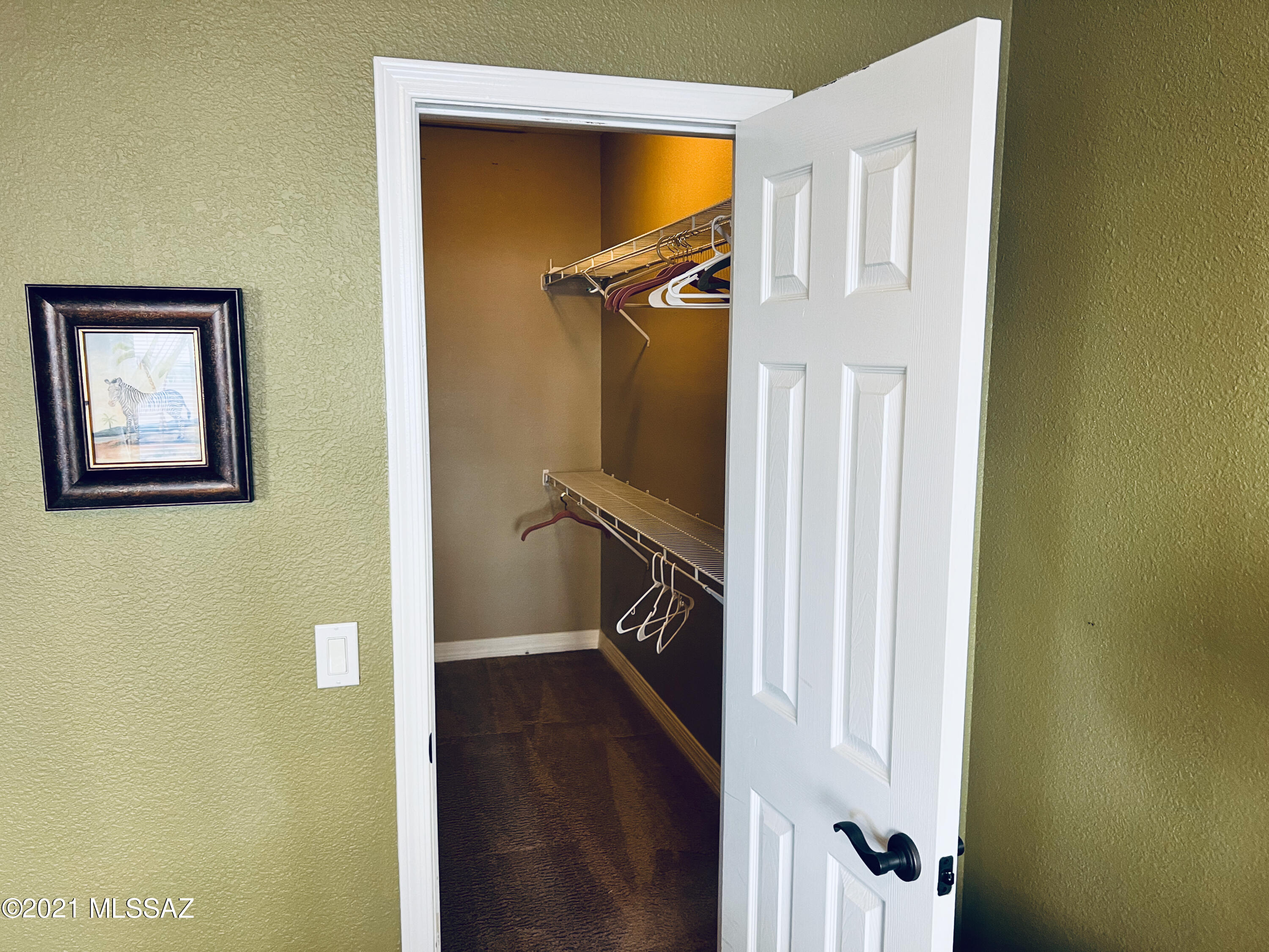 1500 E Pusch Wilderness Drive Unit: 14204