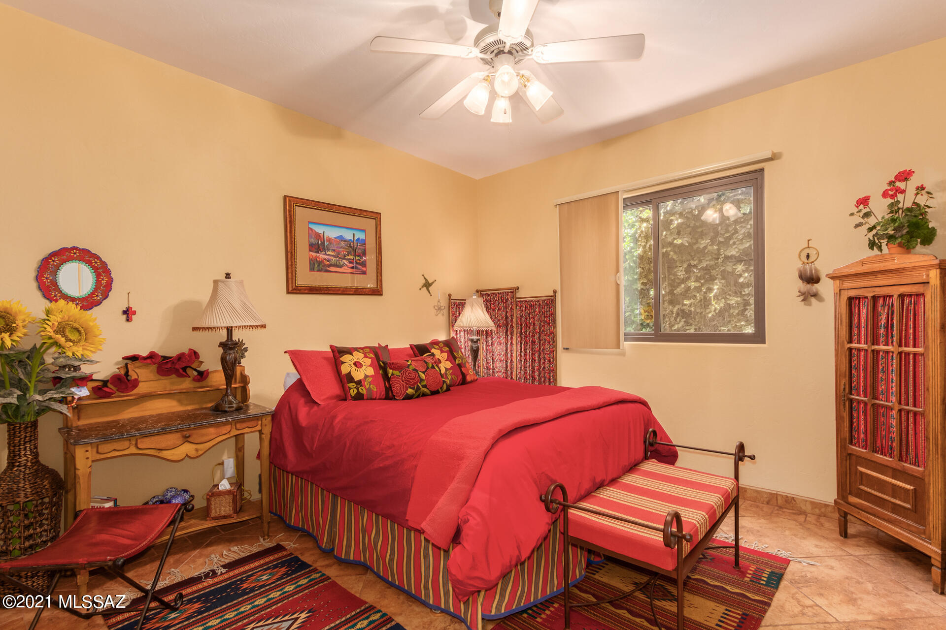 1815 E Starmist Place