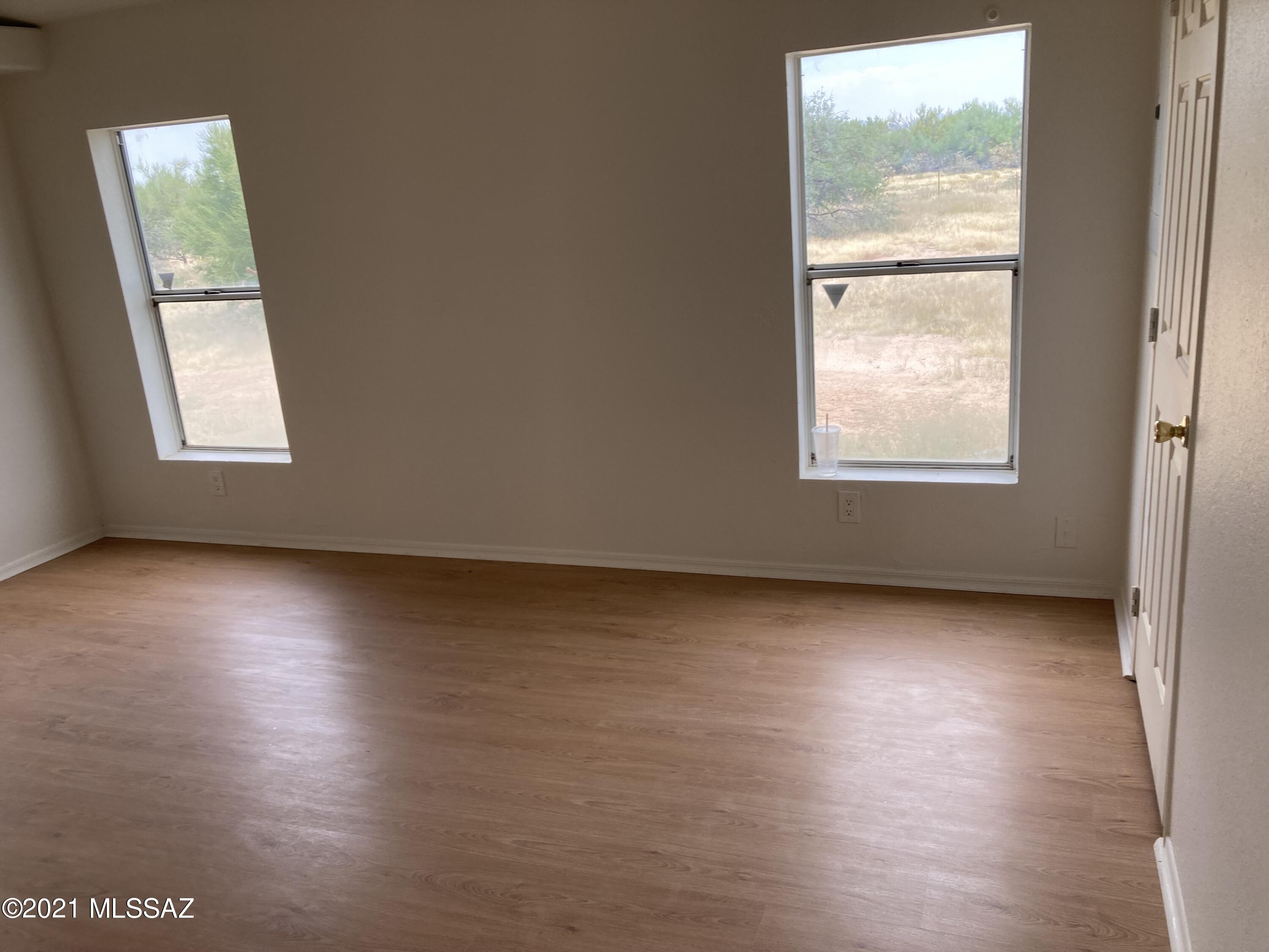 15671 W Yellow Horses Road