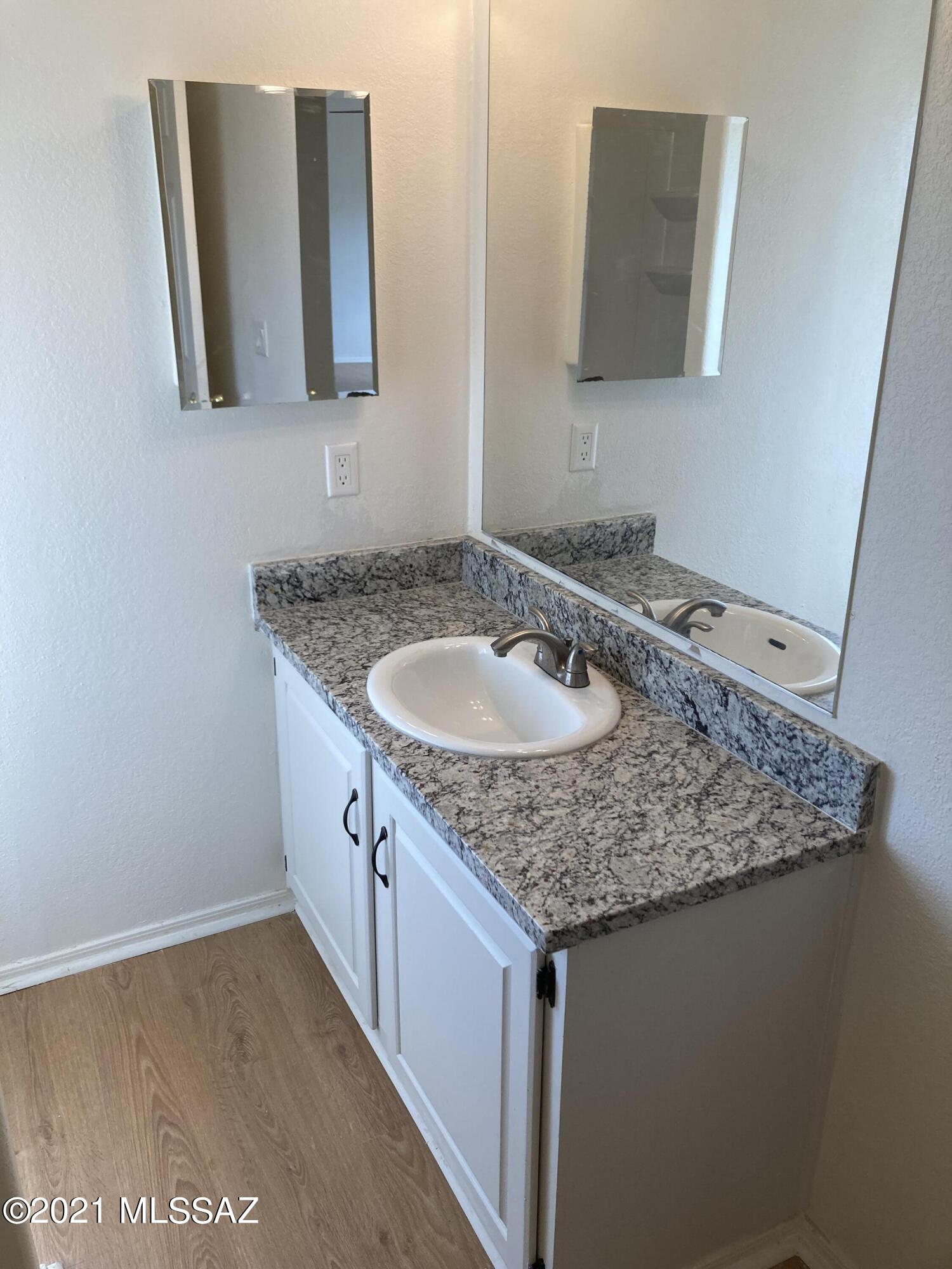 15671 W Yellow Horses Road