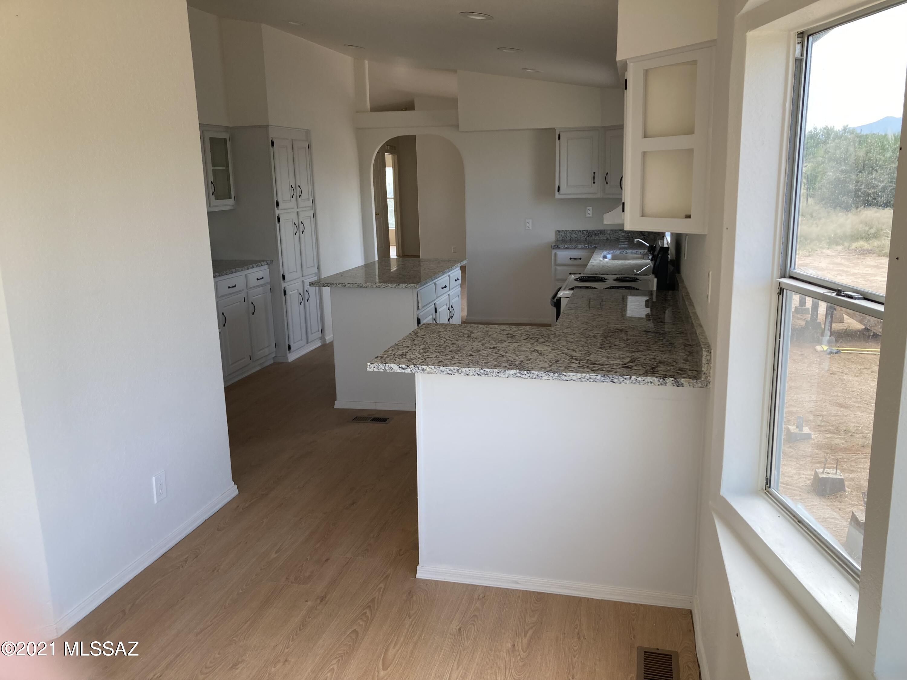 15671 W Yellow Horses Road