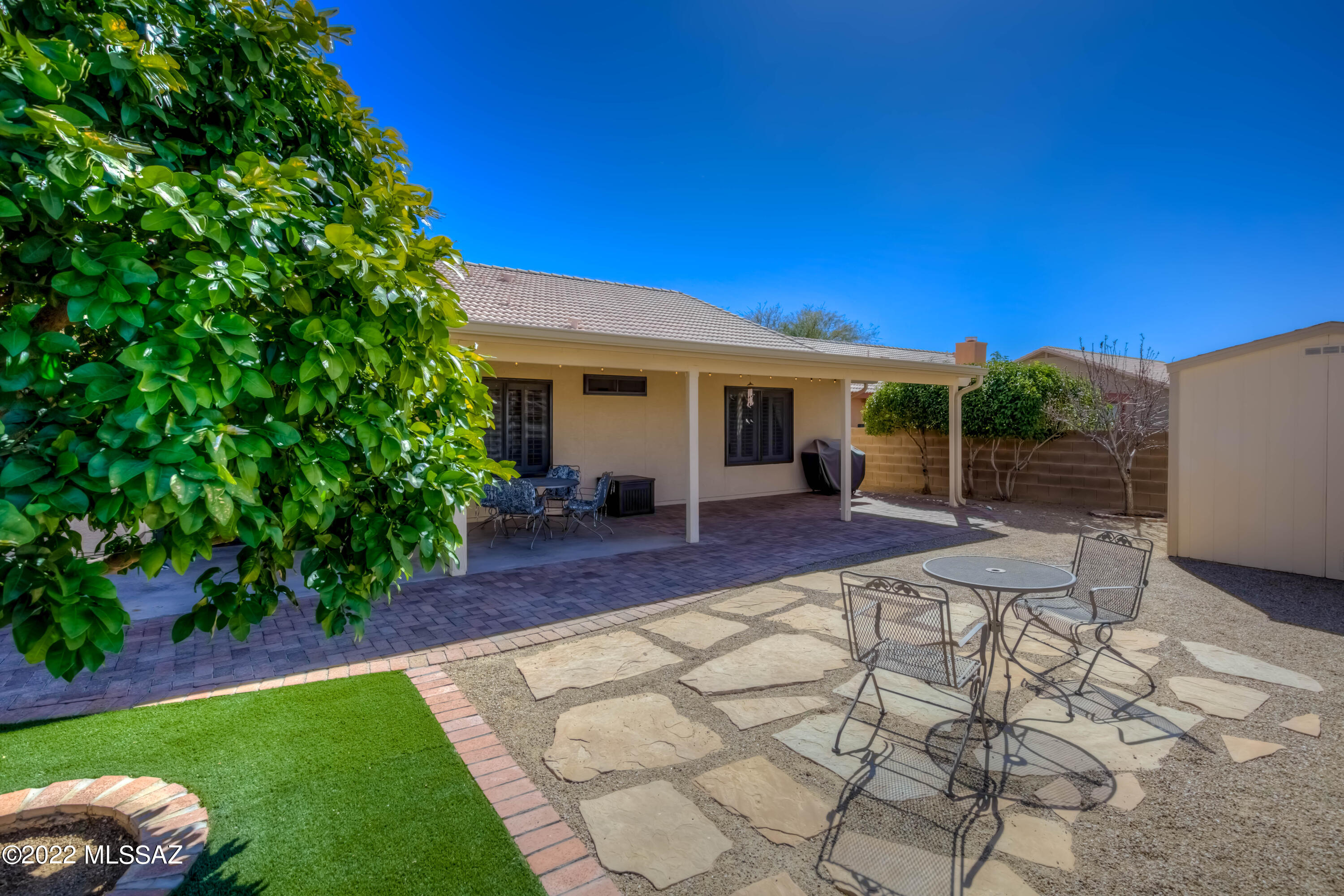 9687 E Banbridge Street